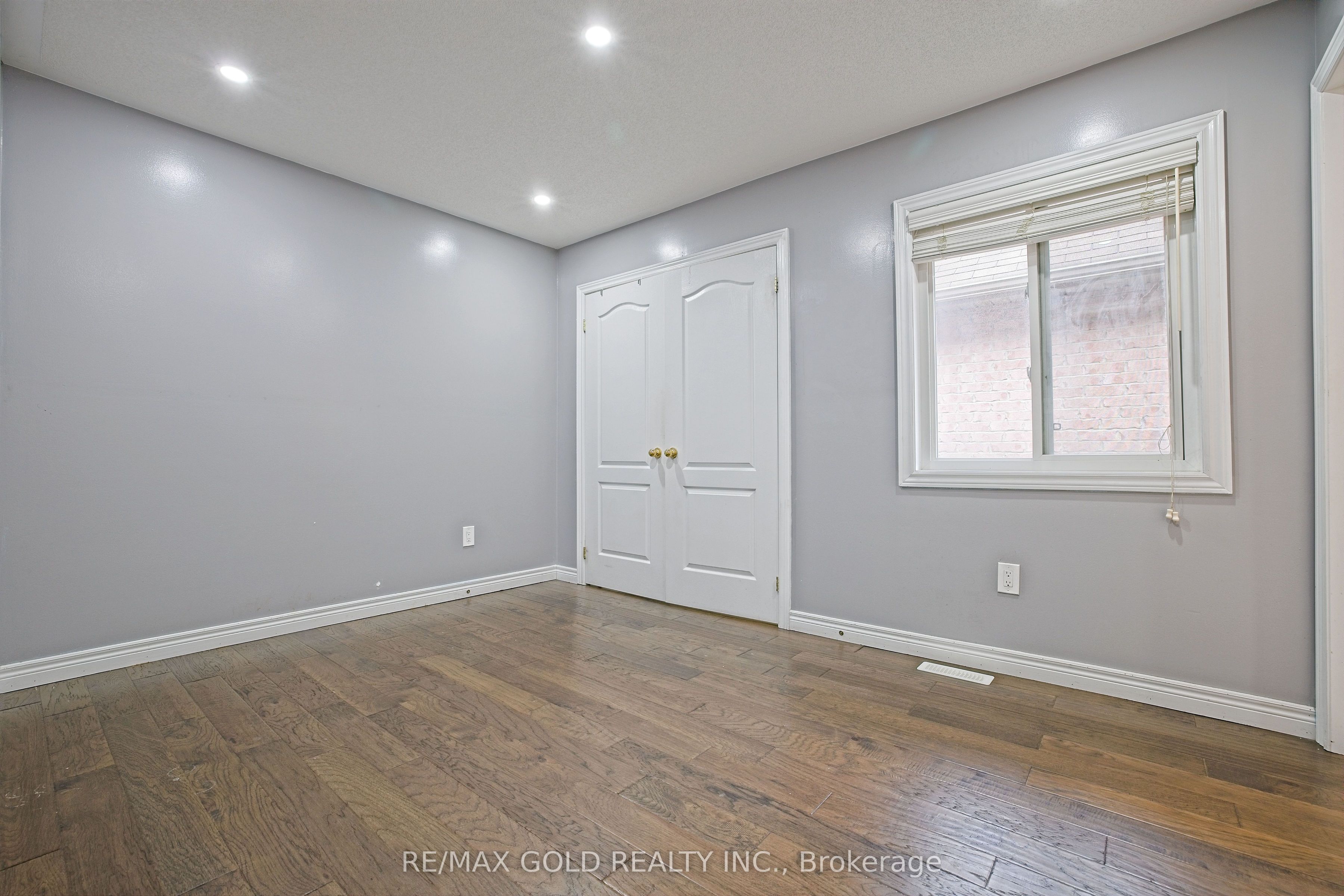 MLS #W12407455 image #41