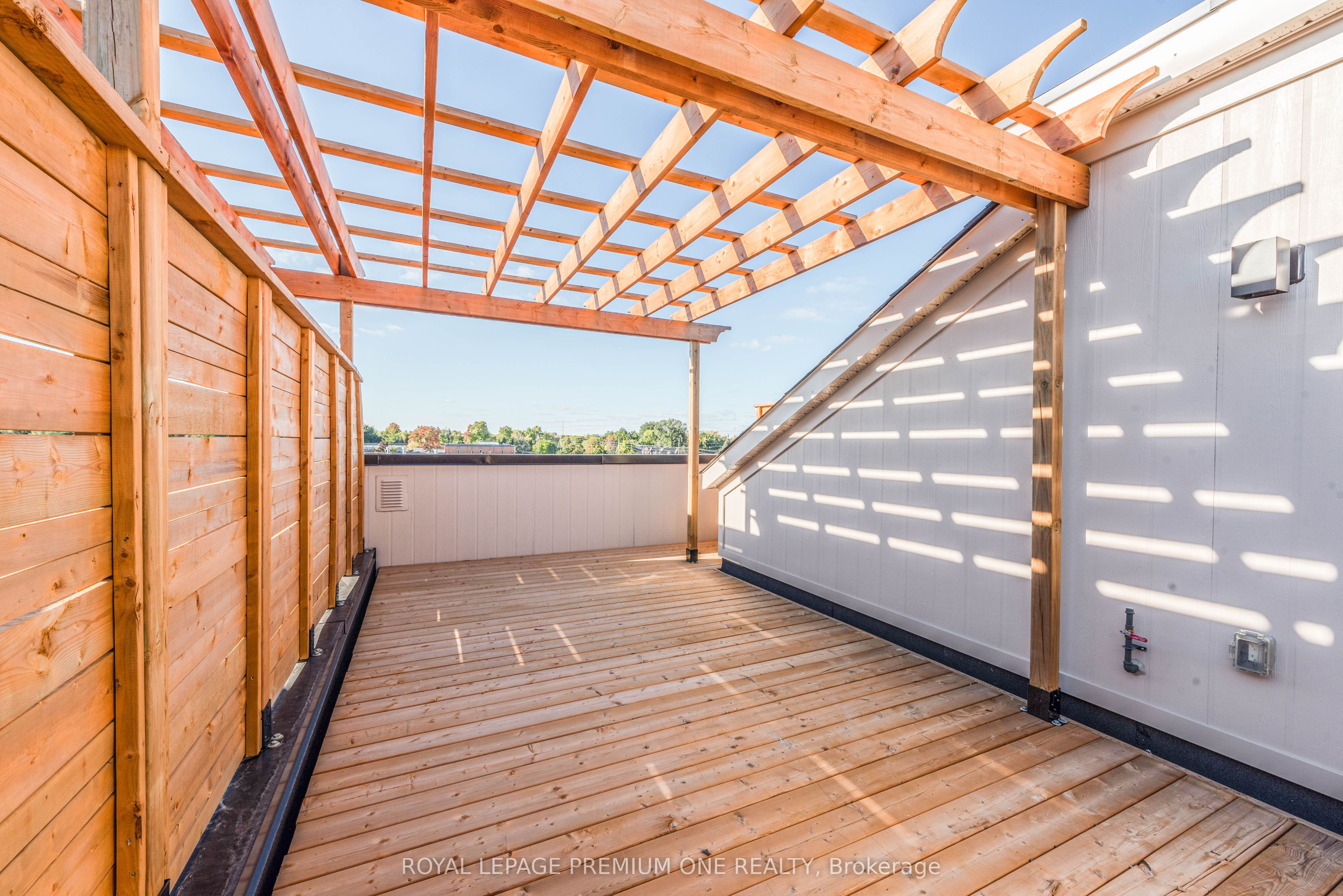 MLS #W12407823 image #31