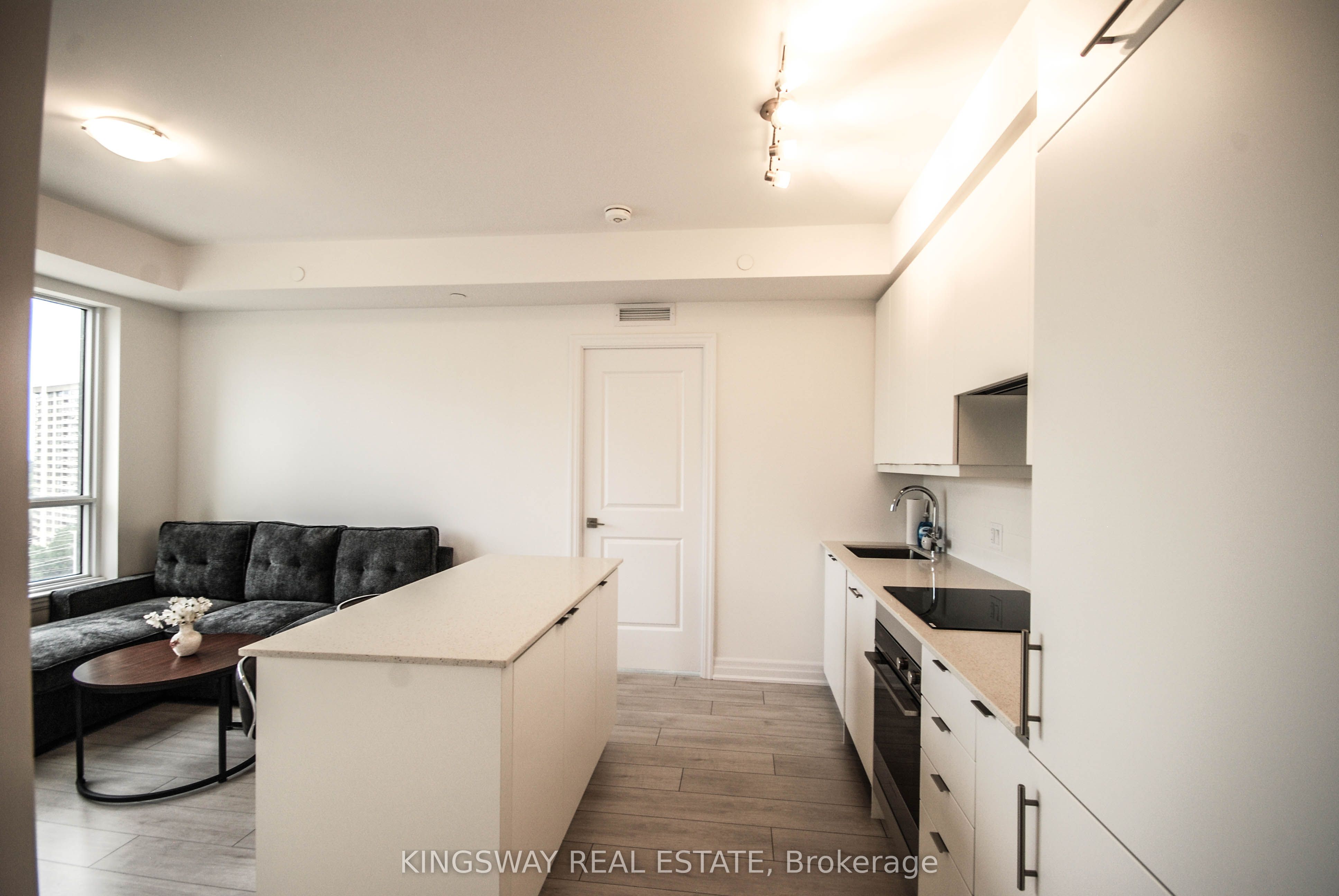 MLS #W12407920 image #12