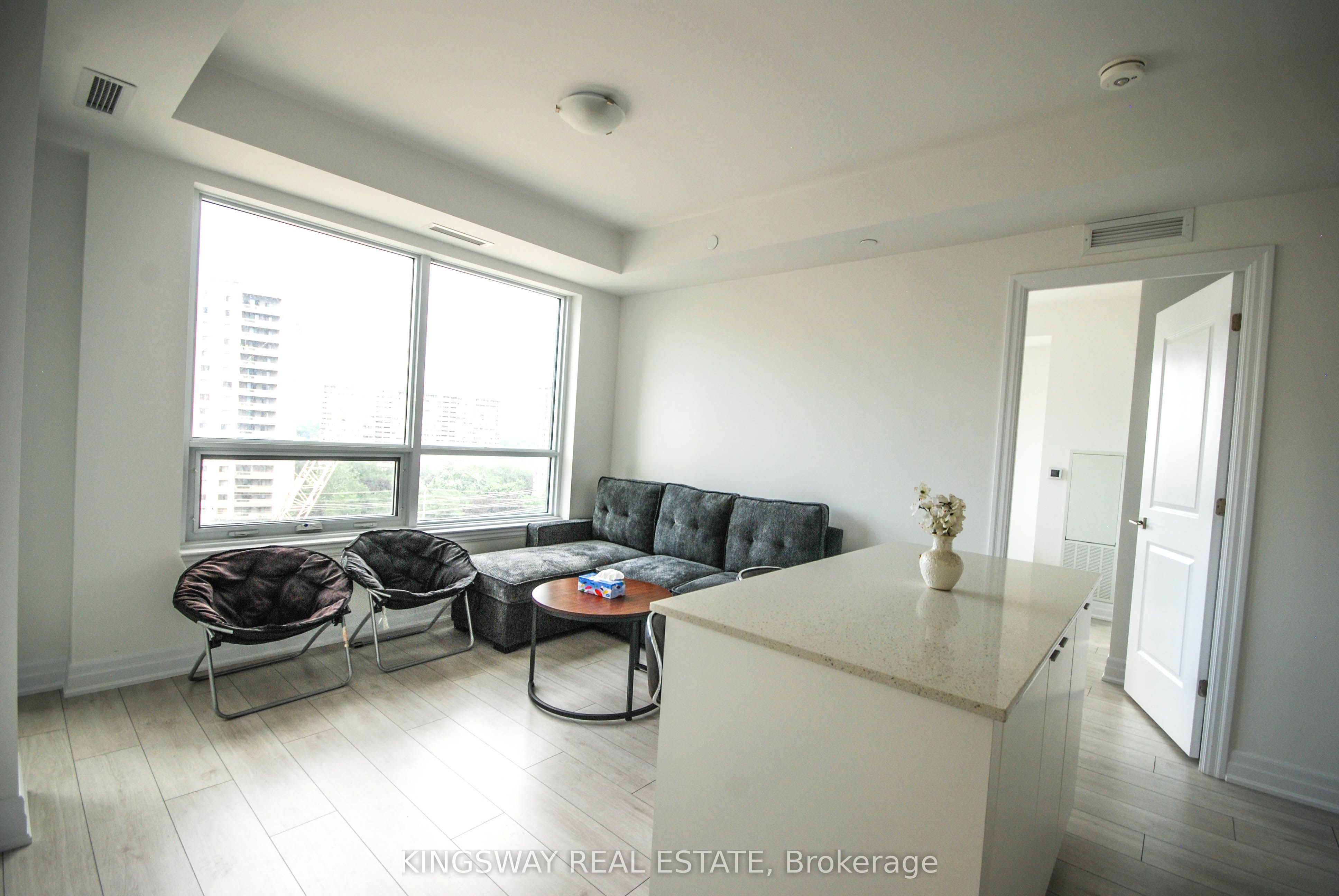 MLS #W12407920 image #14