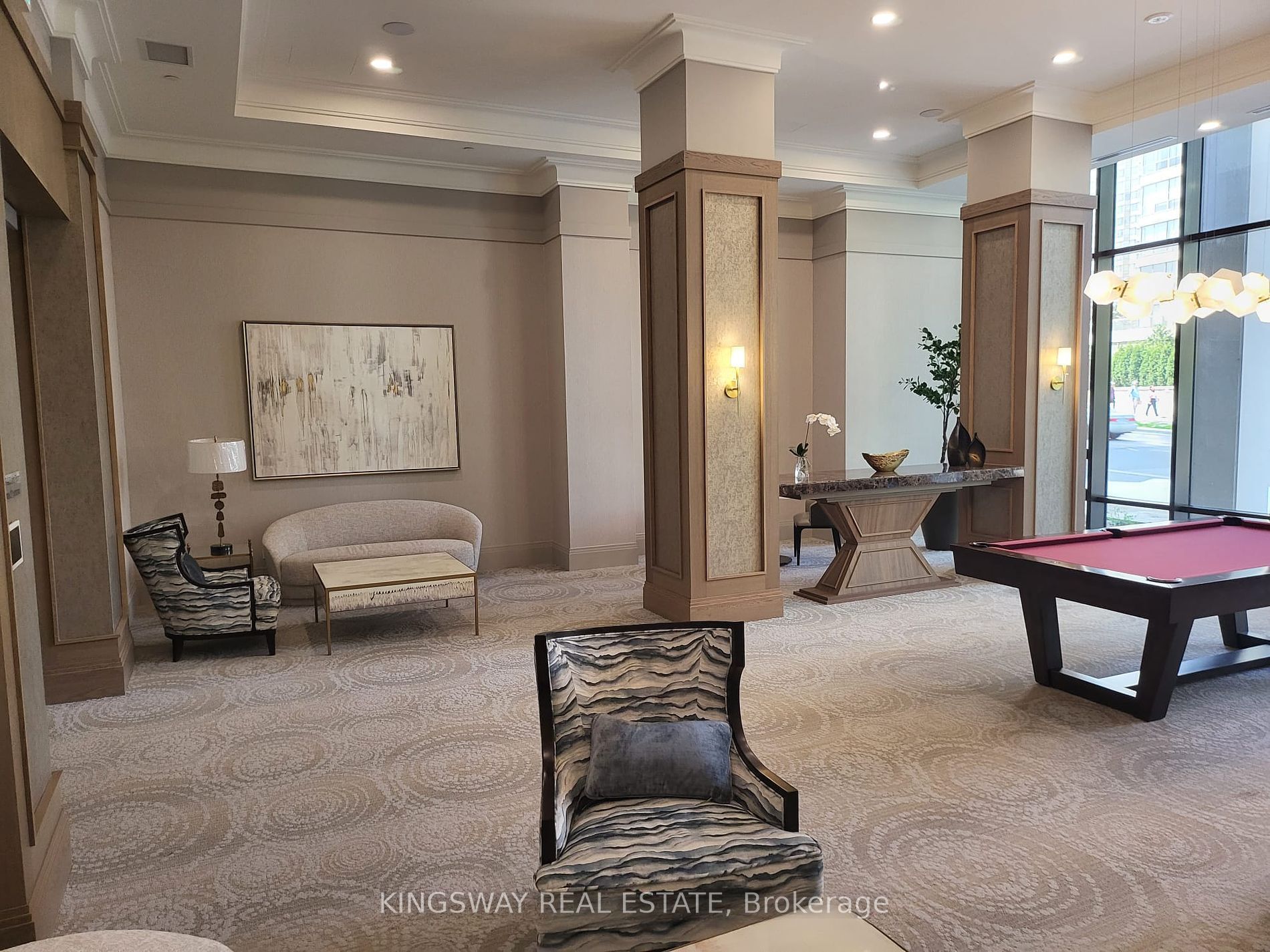 MLS #W12407920 image #6