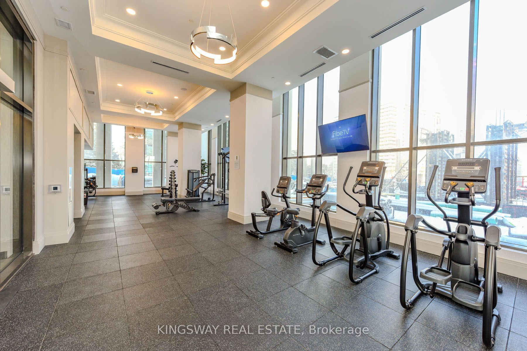 MLS #W12407920 image #8