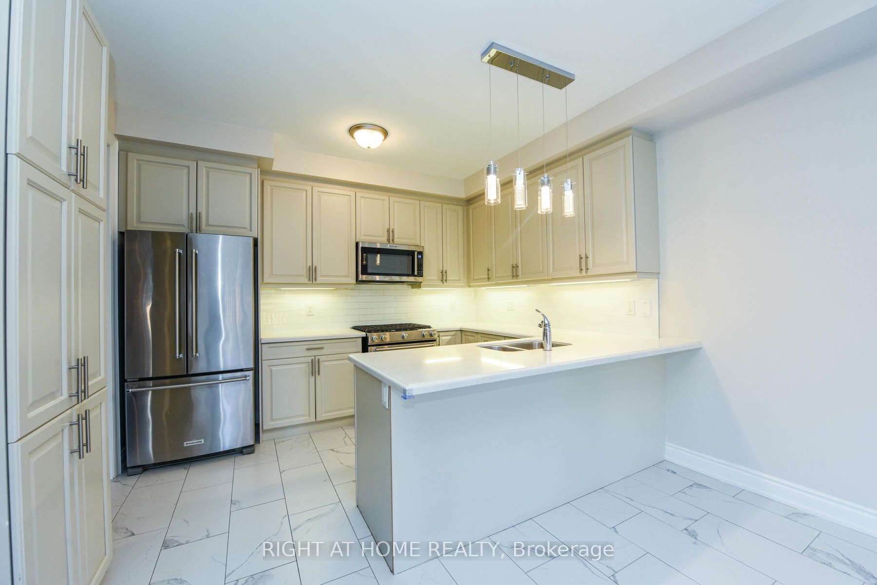 MLS #W12409596 image #15