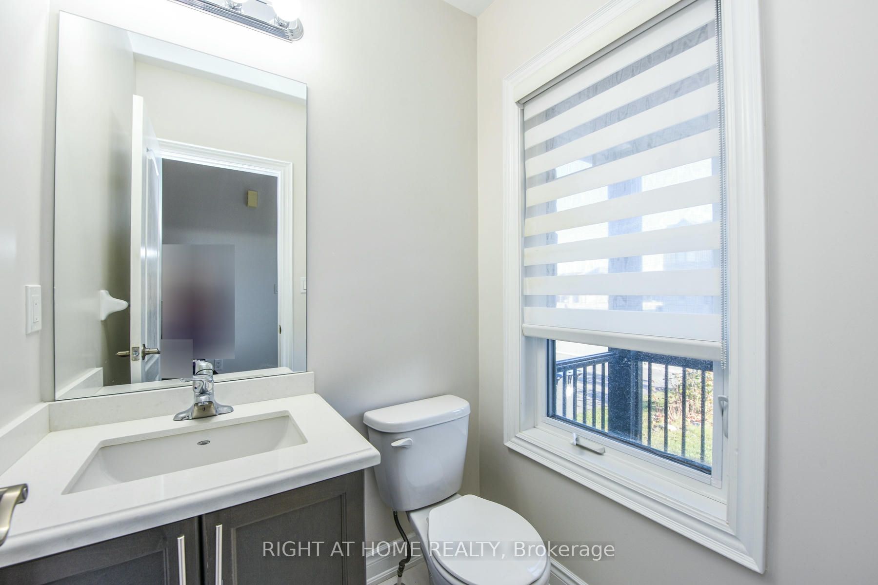 MLS #W12409596 image #40