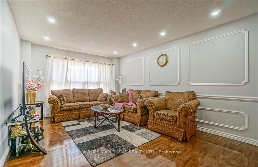 MLS #W12412864 image #28