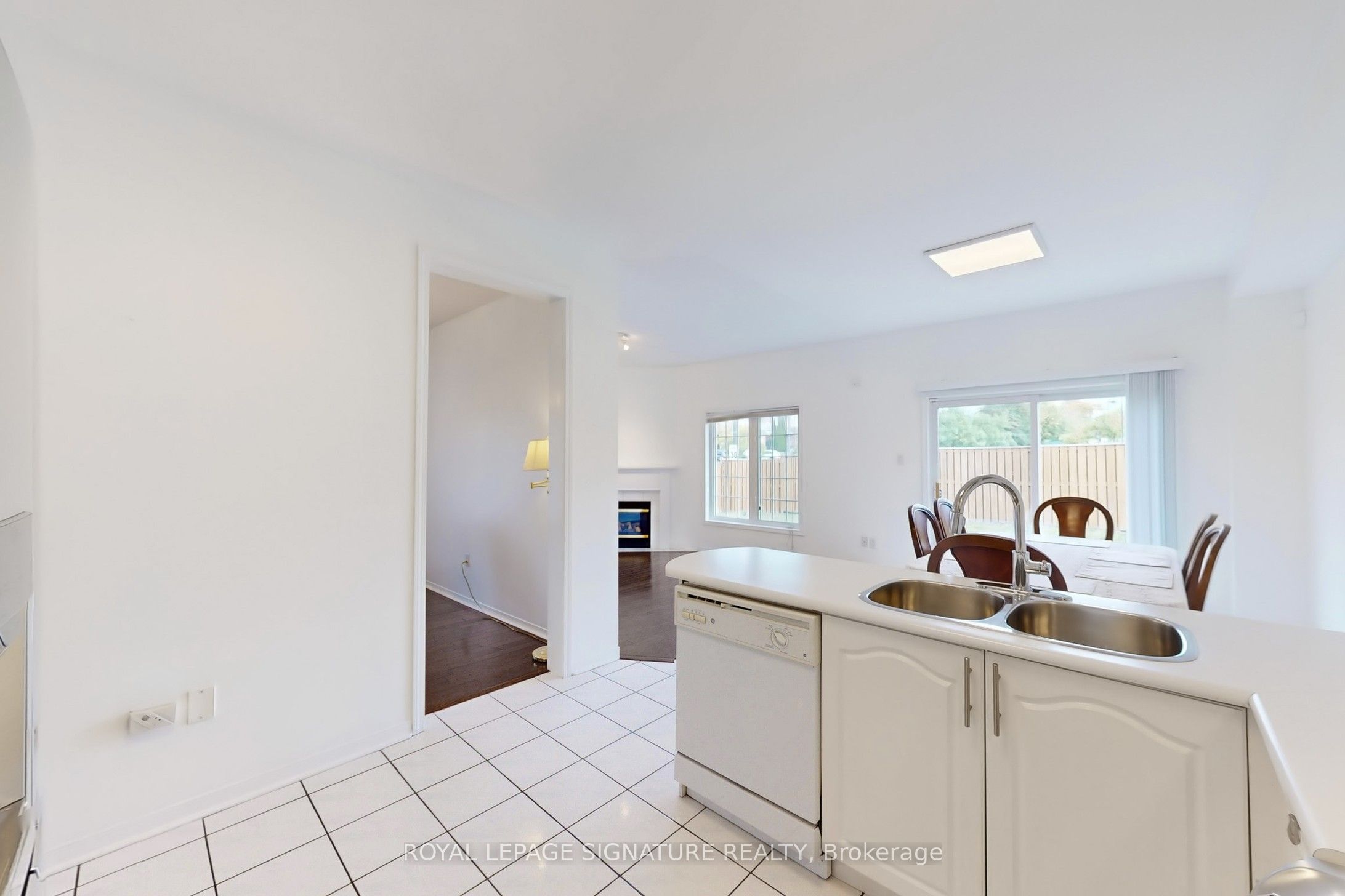 MLS #W12415017 image #13