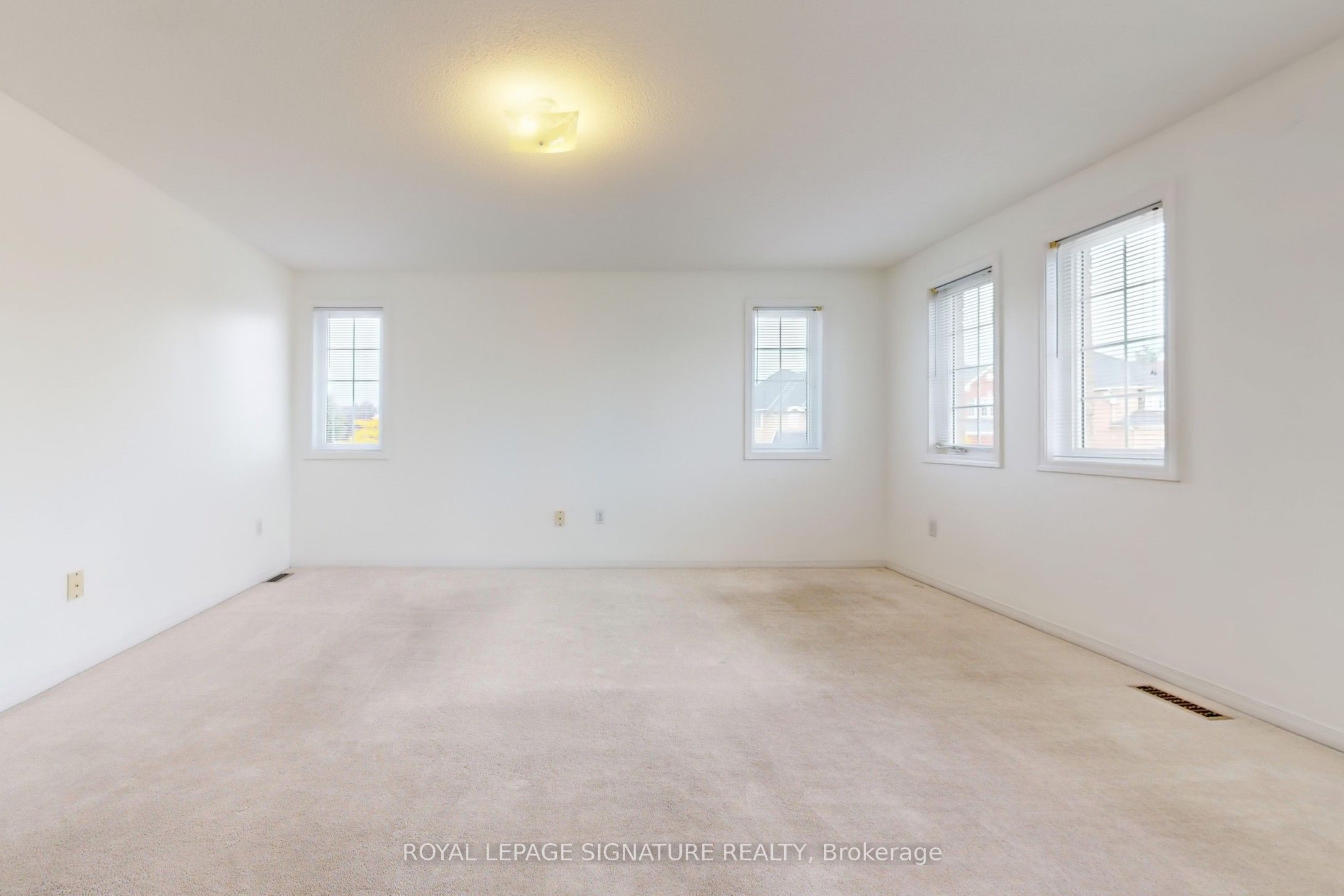 MLS #W12415017 image #26