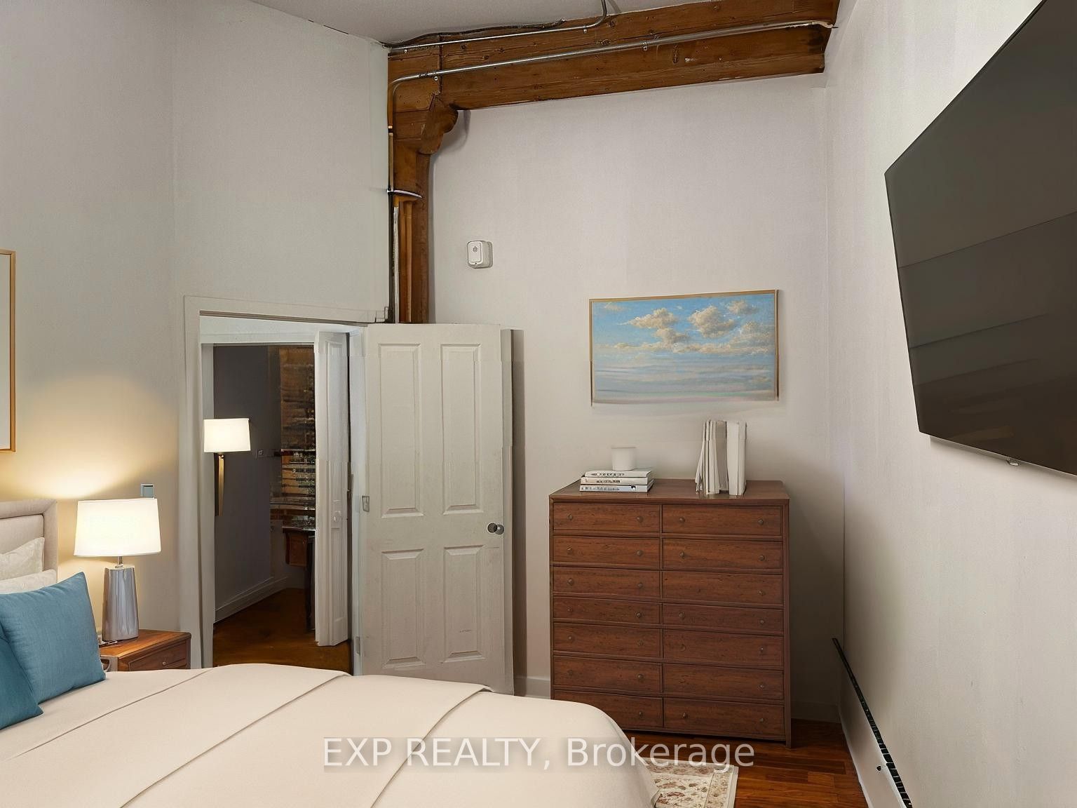 MLS #W12415163 image #11