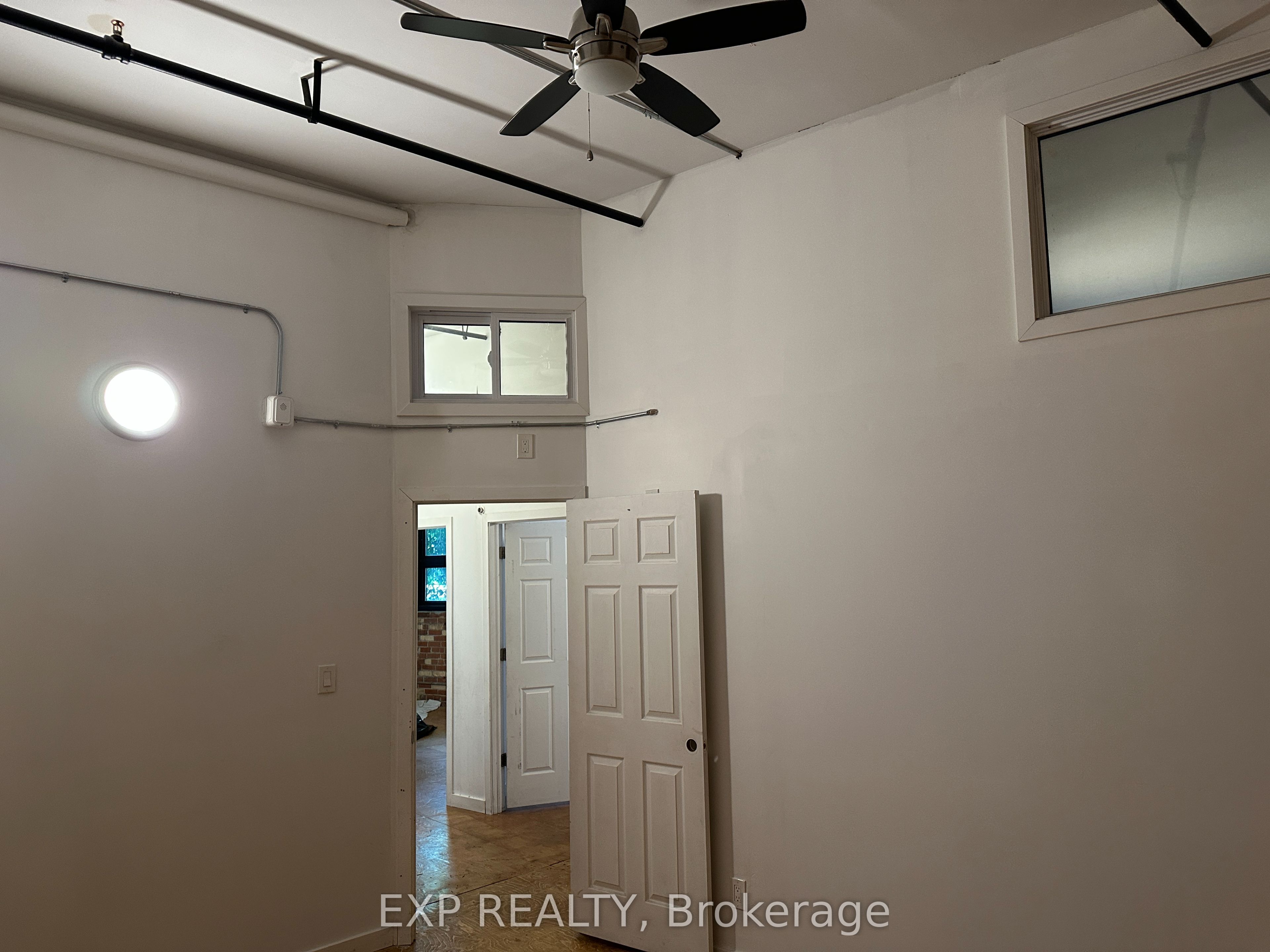 MLS #W12415163 image #17