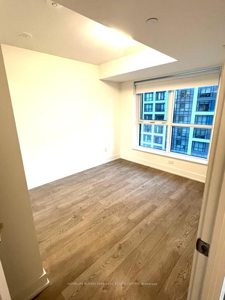 MLS #W12415274 image #3