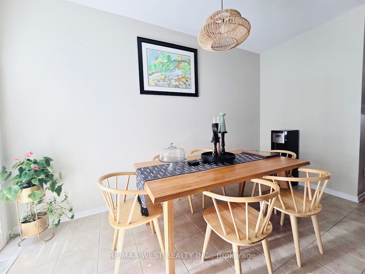 MLS #W12416286 image #5