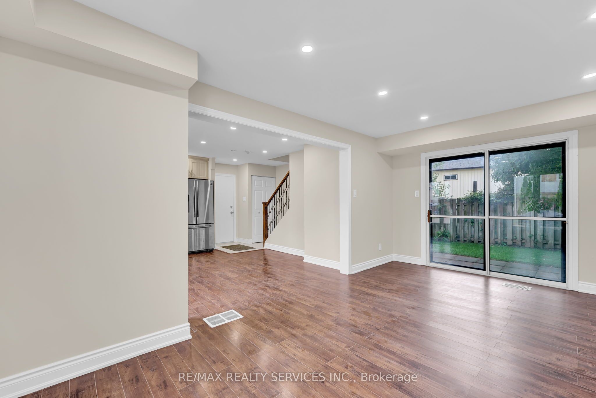 MLS #W12416505 image #8