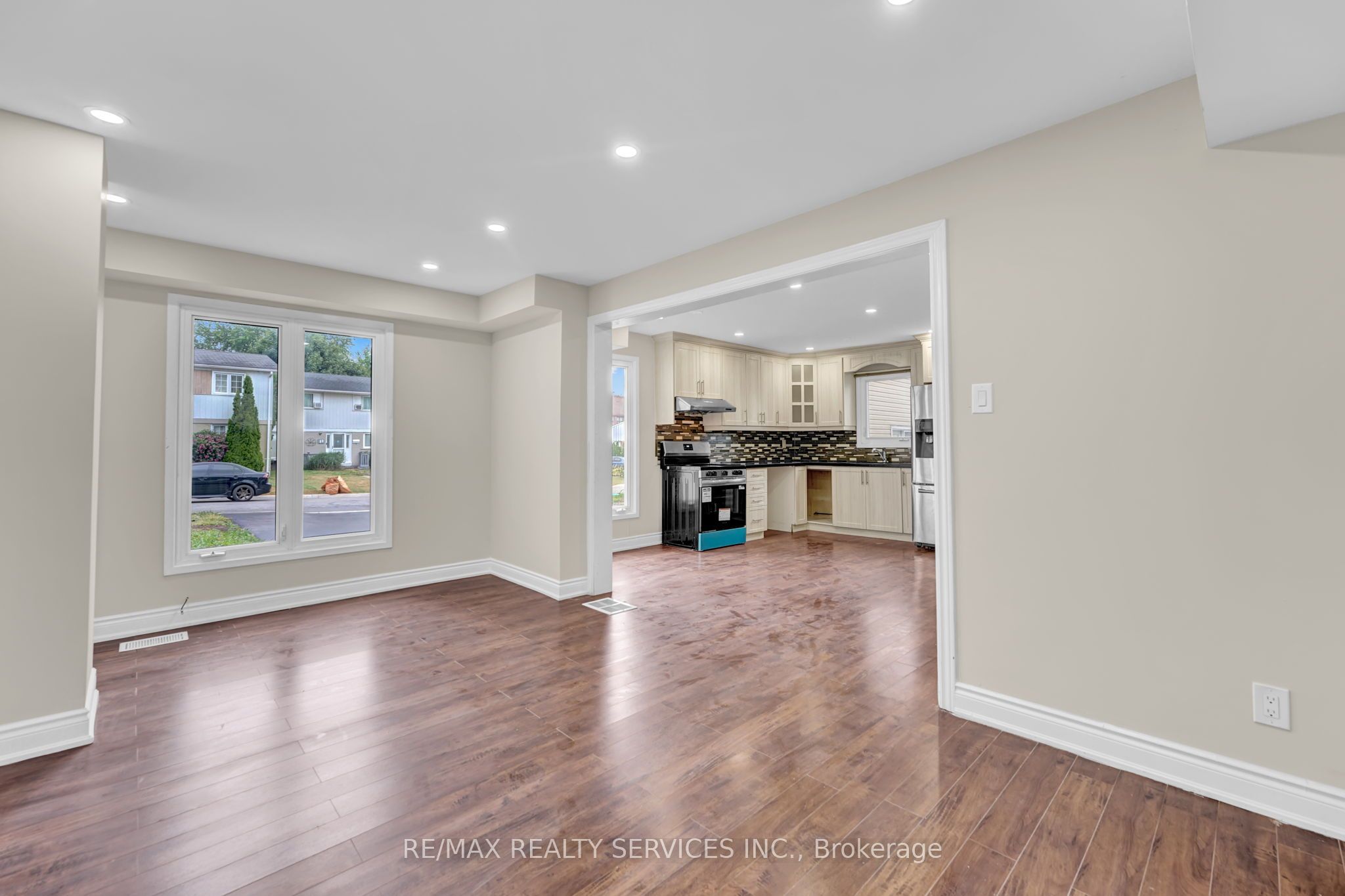 MLS #W12416505 image #9