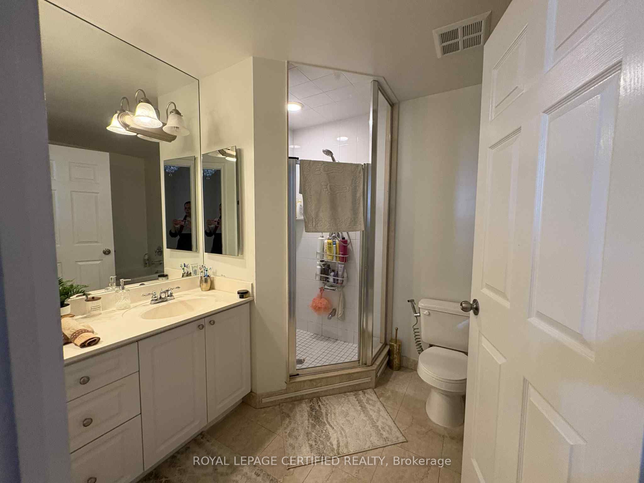 MLS #W12422000 image #17