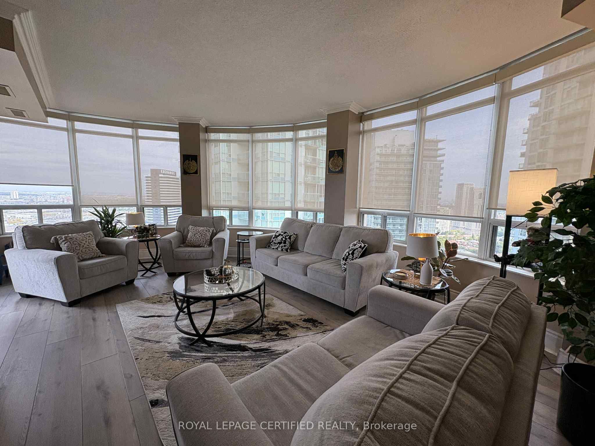 MLS #W12422000 image #9