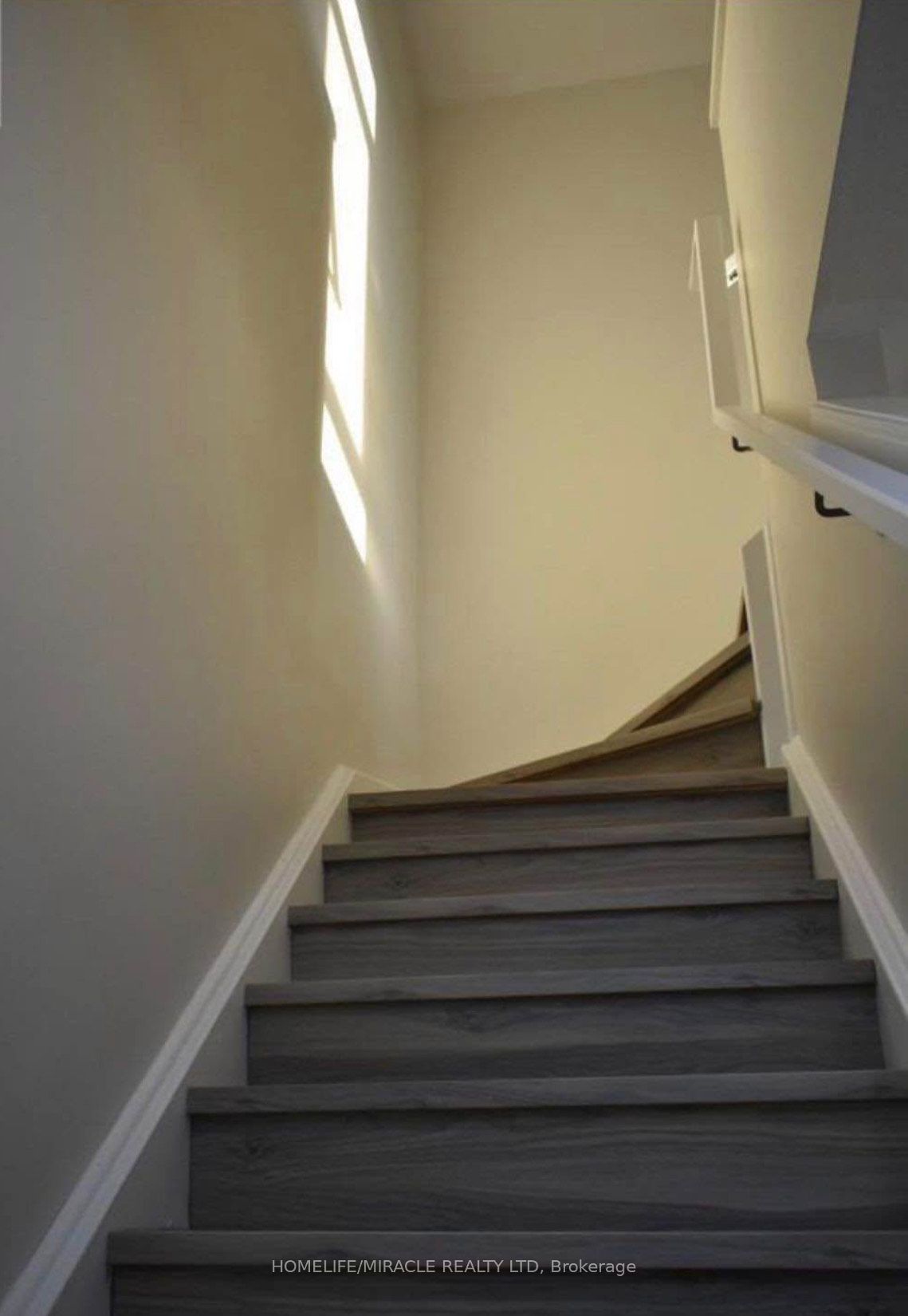 MLS #W12422308 image #5