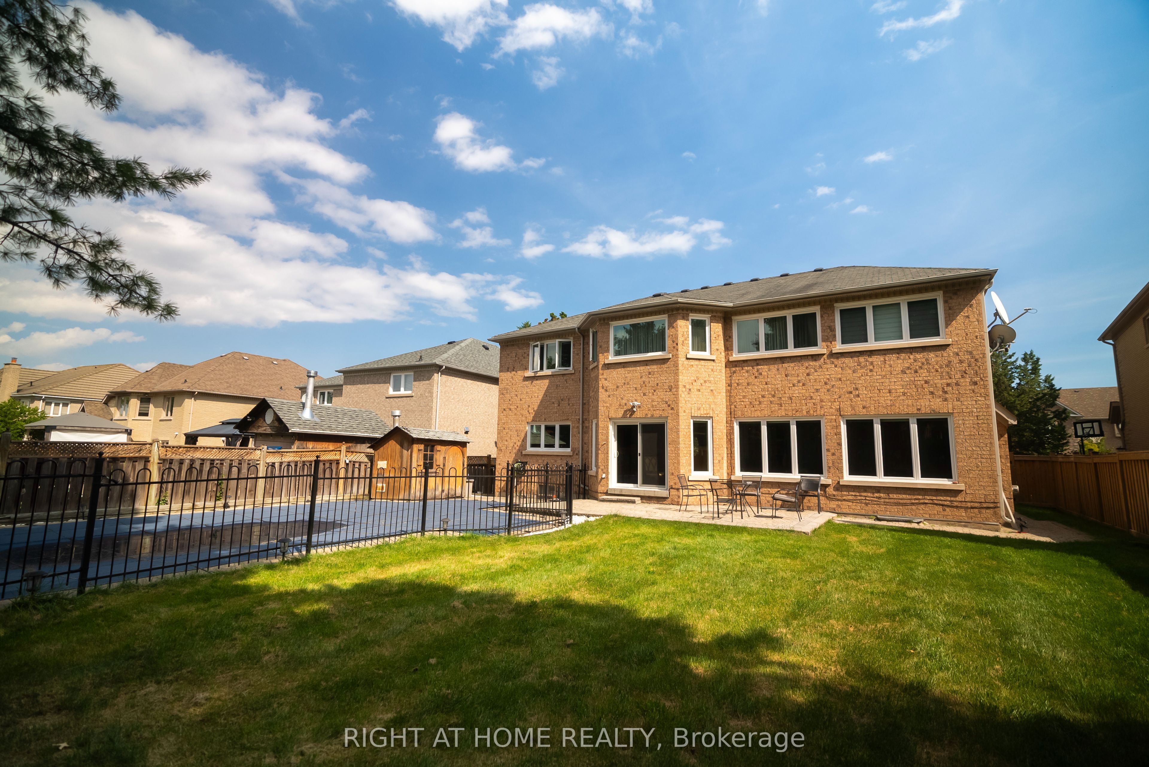 MLS #W12425259 image #2