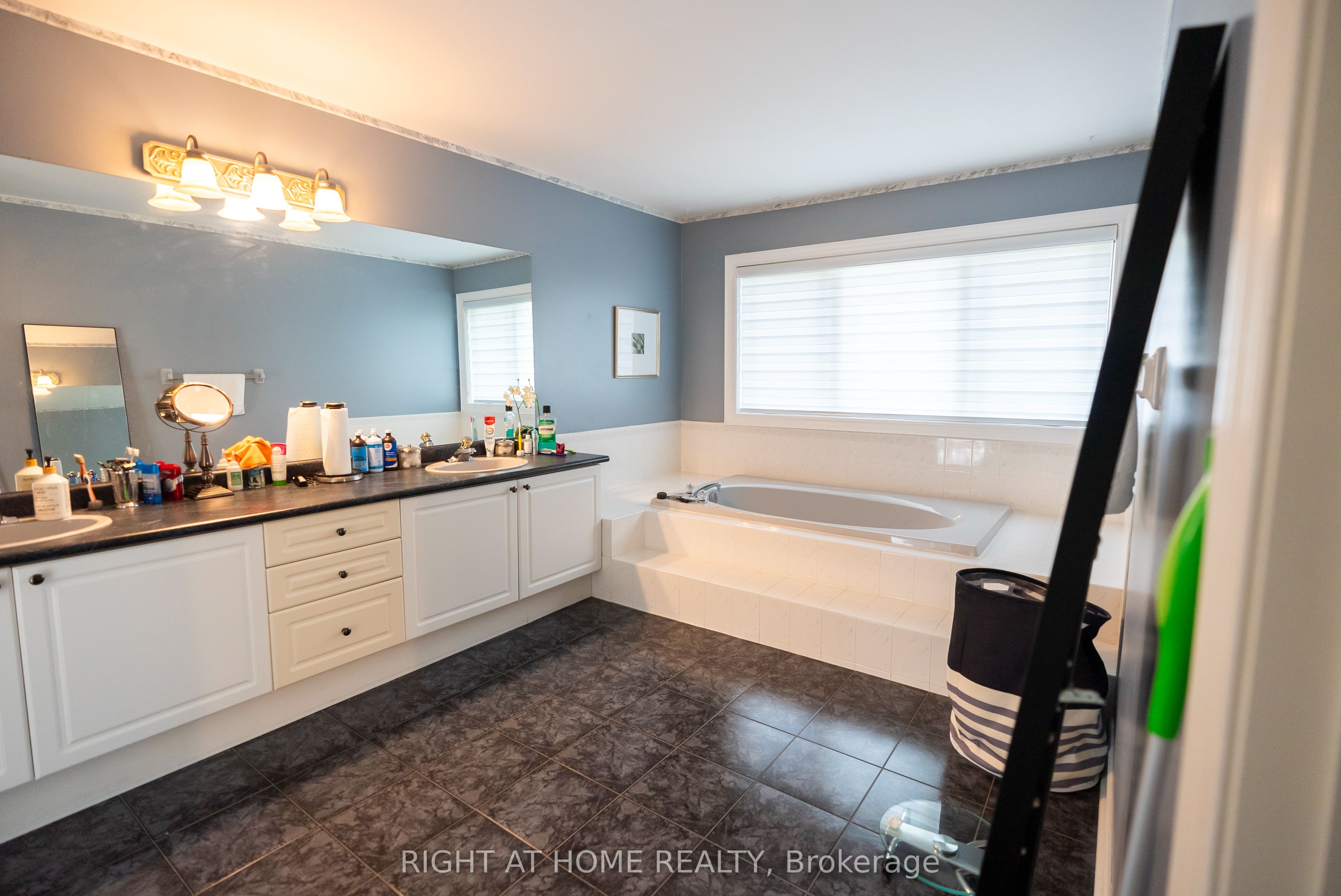 MLS #W12425259 image #24