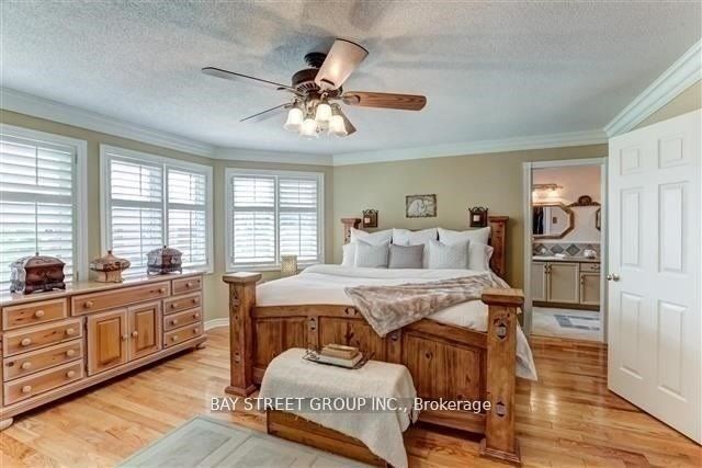 MLS #W12425364 image #10