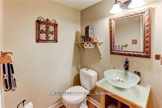 MLS #W12425364 image #16