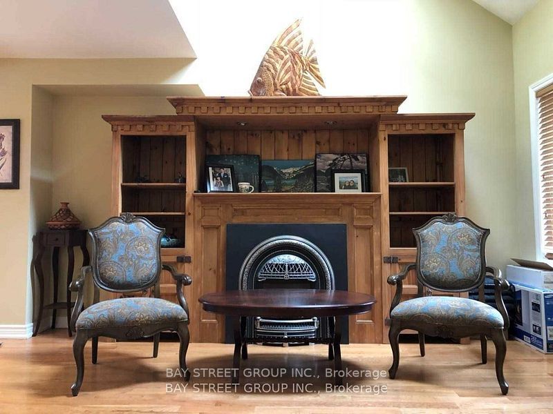 MLS #W12425364 image #2