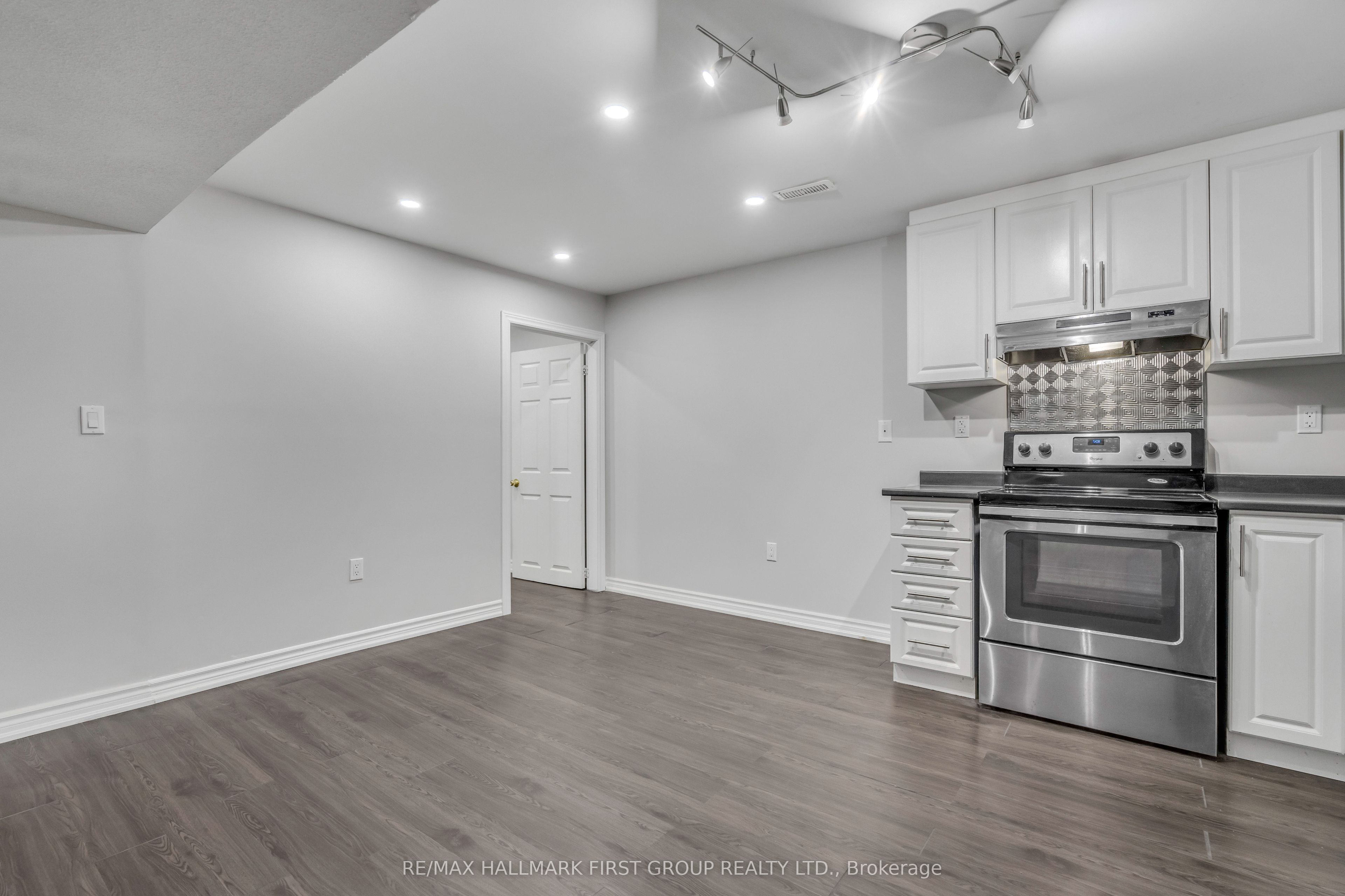 MLS #W12426404 image #22