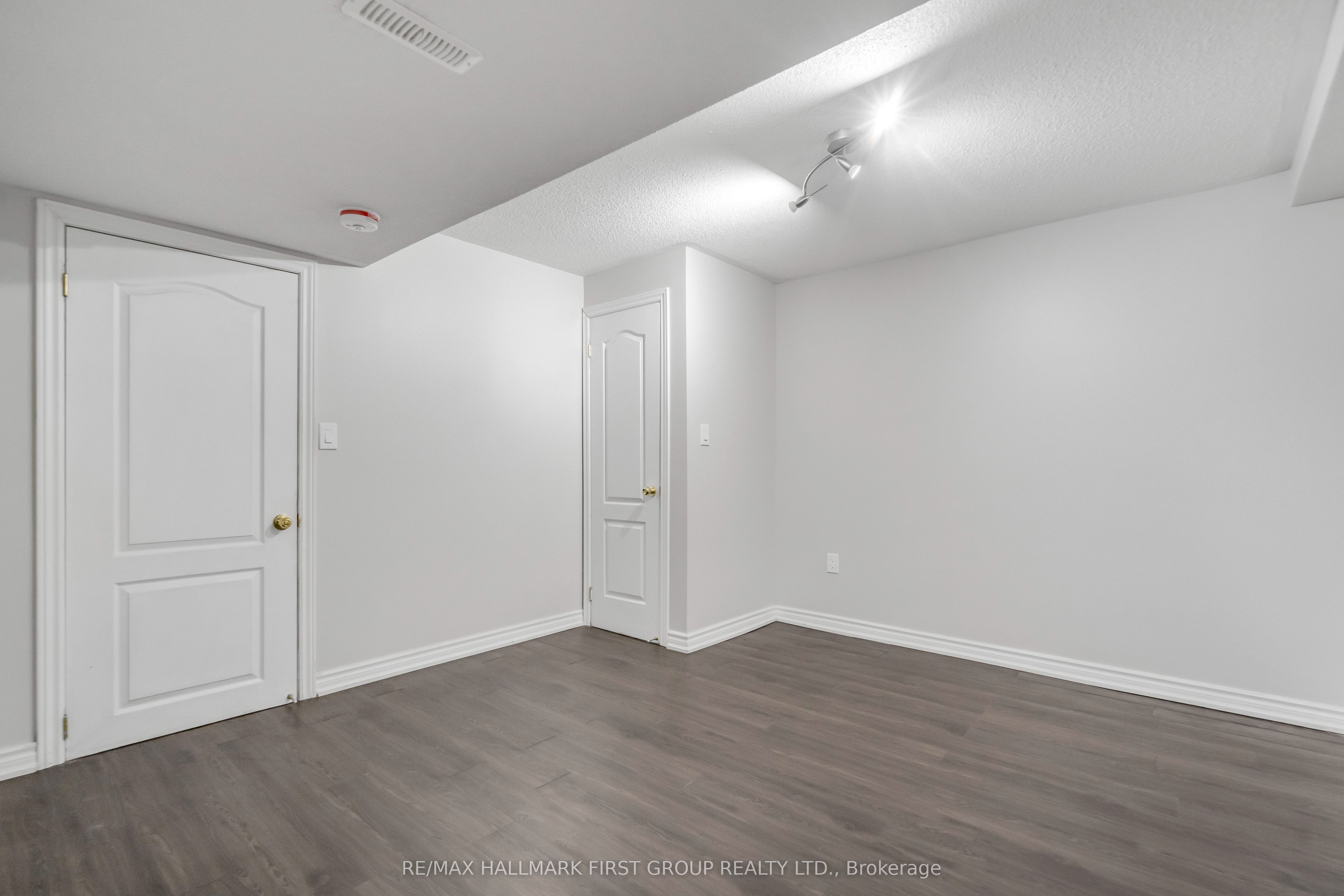 MLS #W12426404 image #24