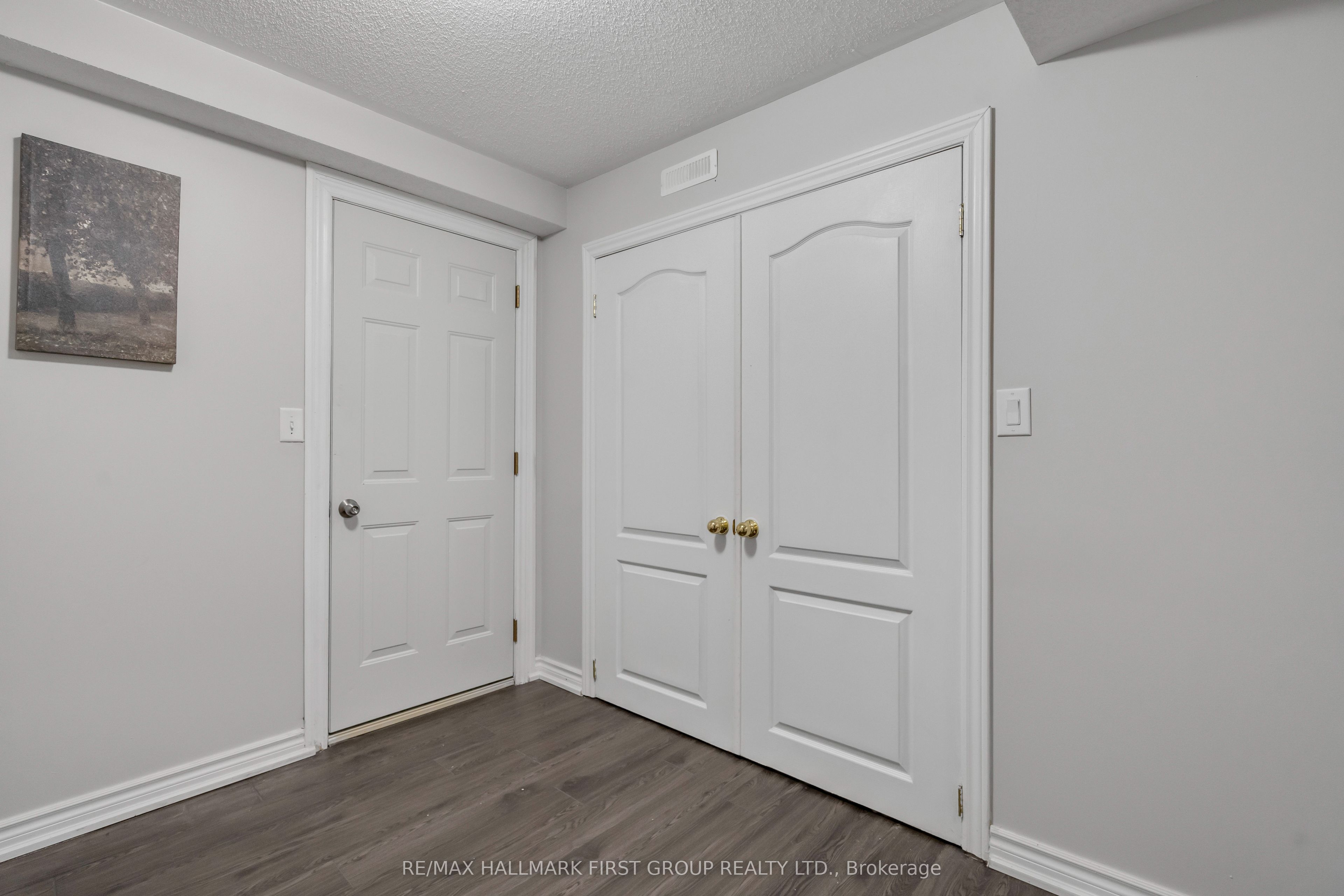 MLS #W12426404 image #4