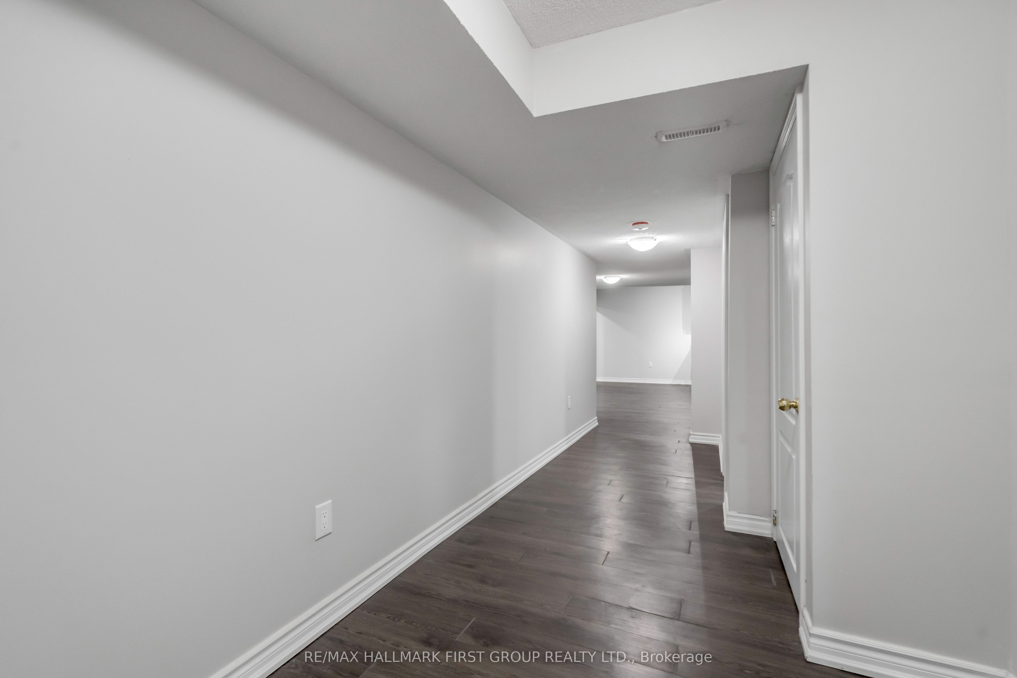 MLS #W12426404 image #6