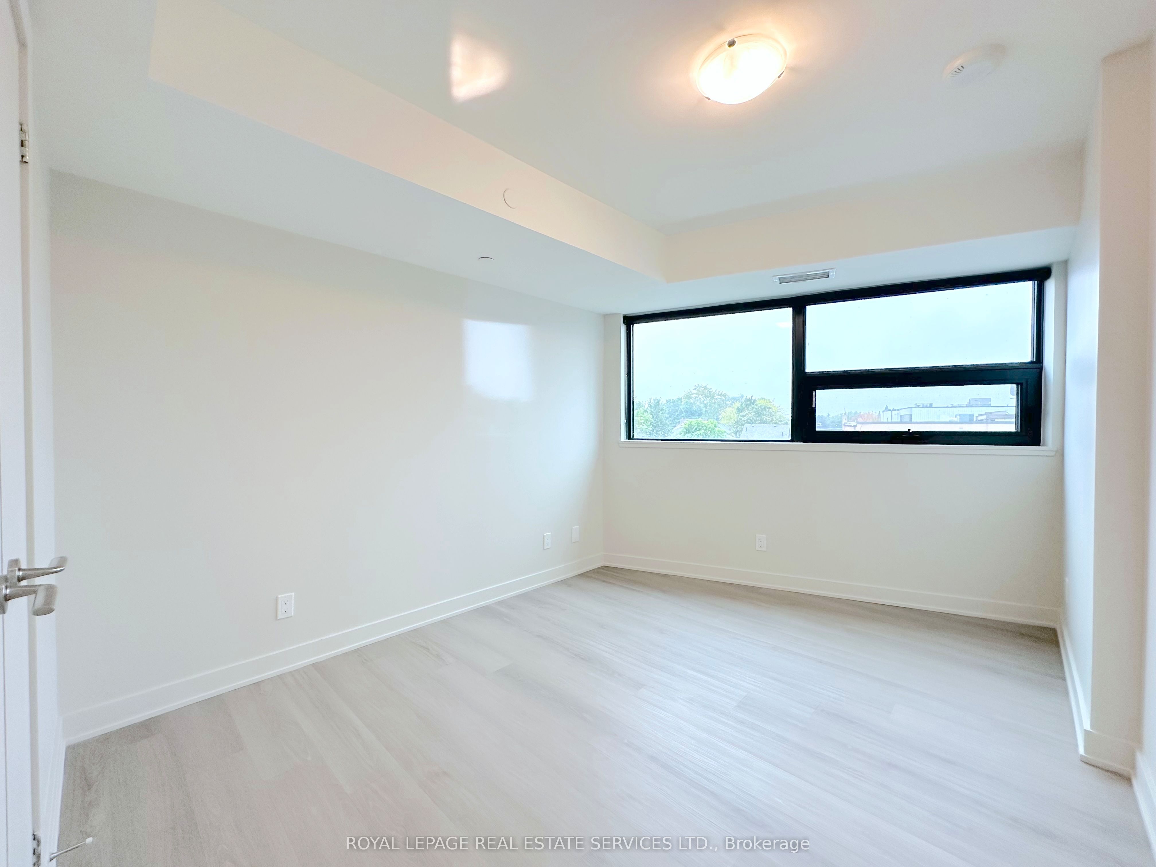 MLS #W12426433 image #10