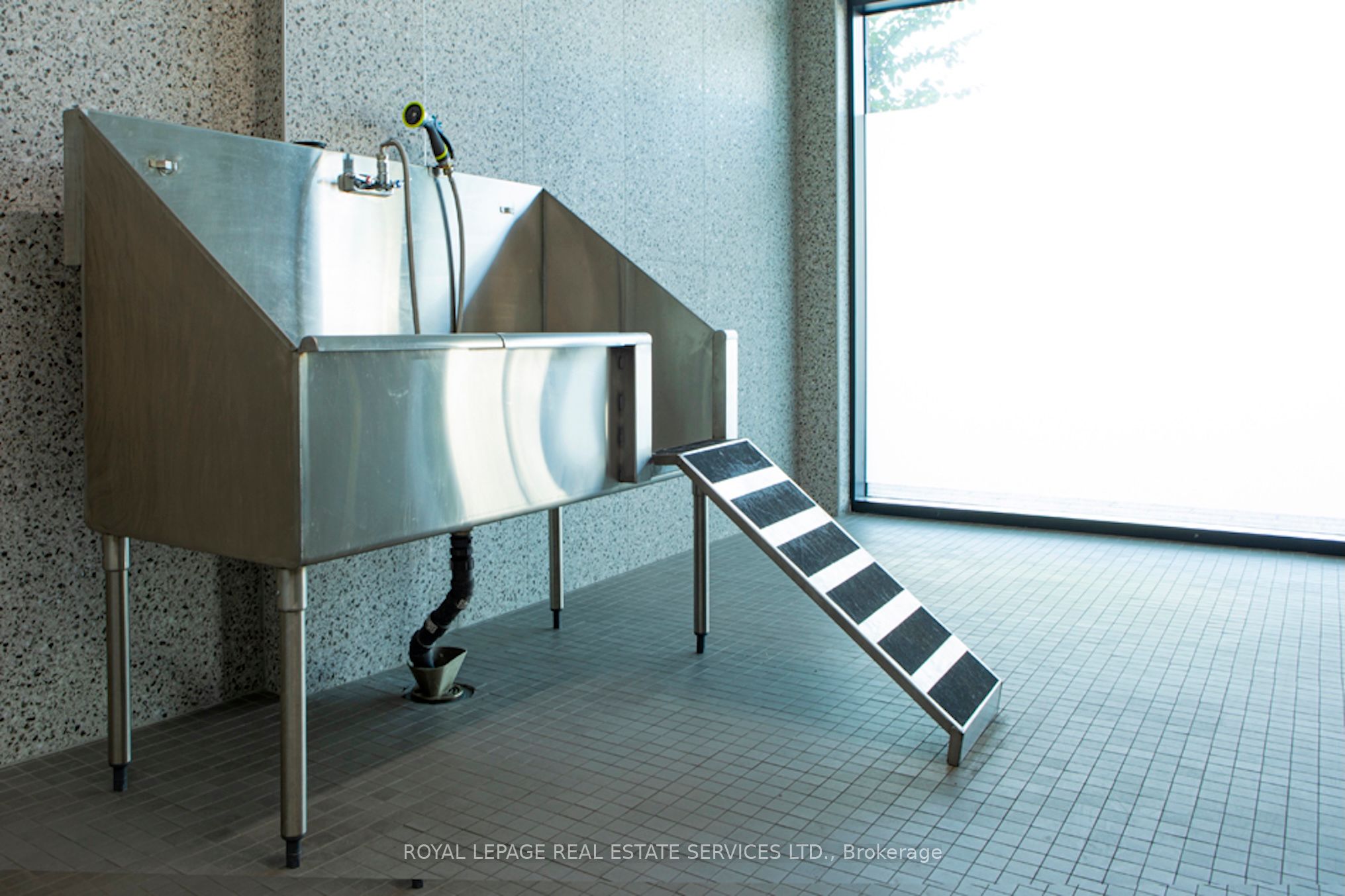 MLS #W12426433 image #21