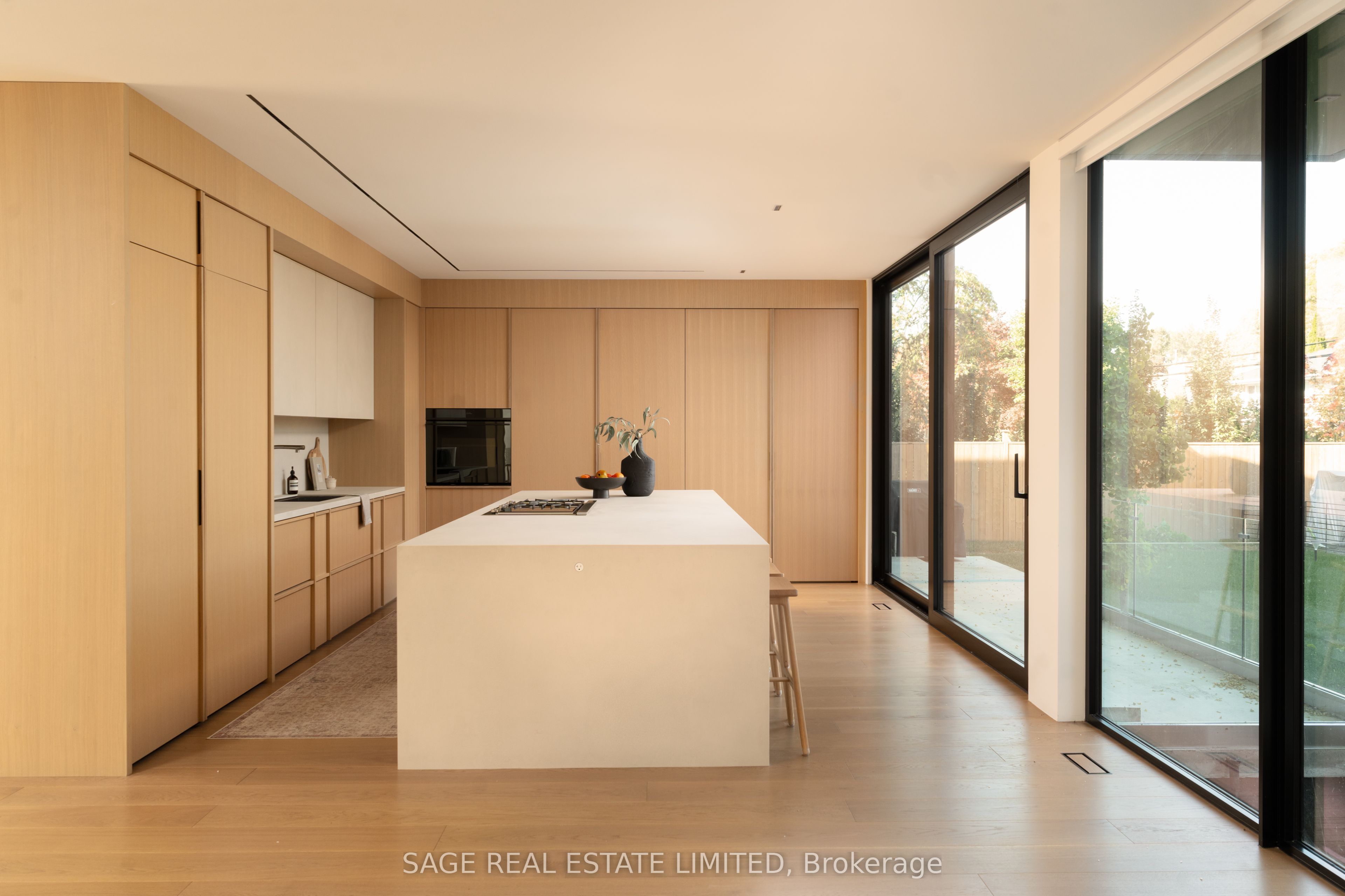 MLS #W12430060 image #14