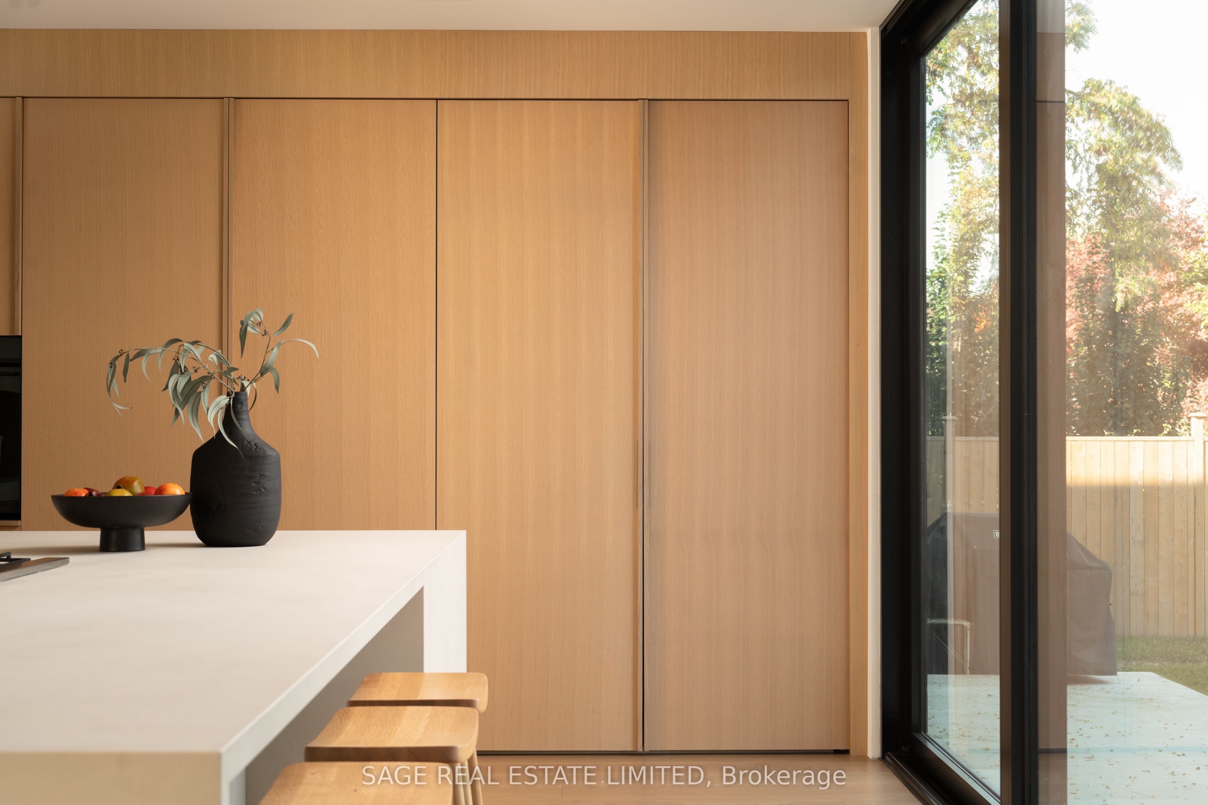 MLS #W12430060 image #15