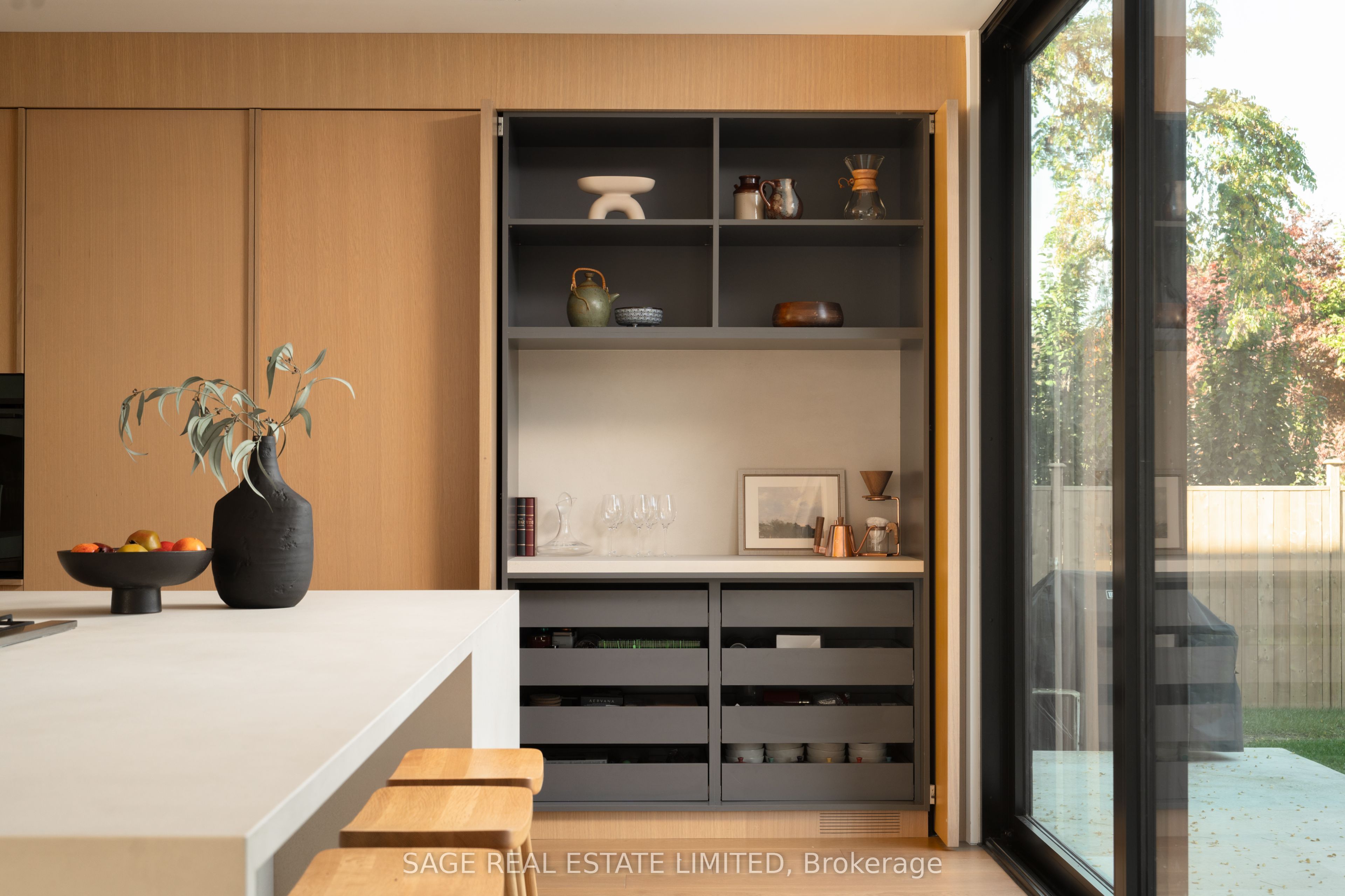 MLS #W12430060 image #16