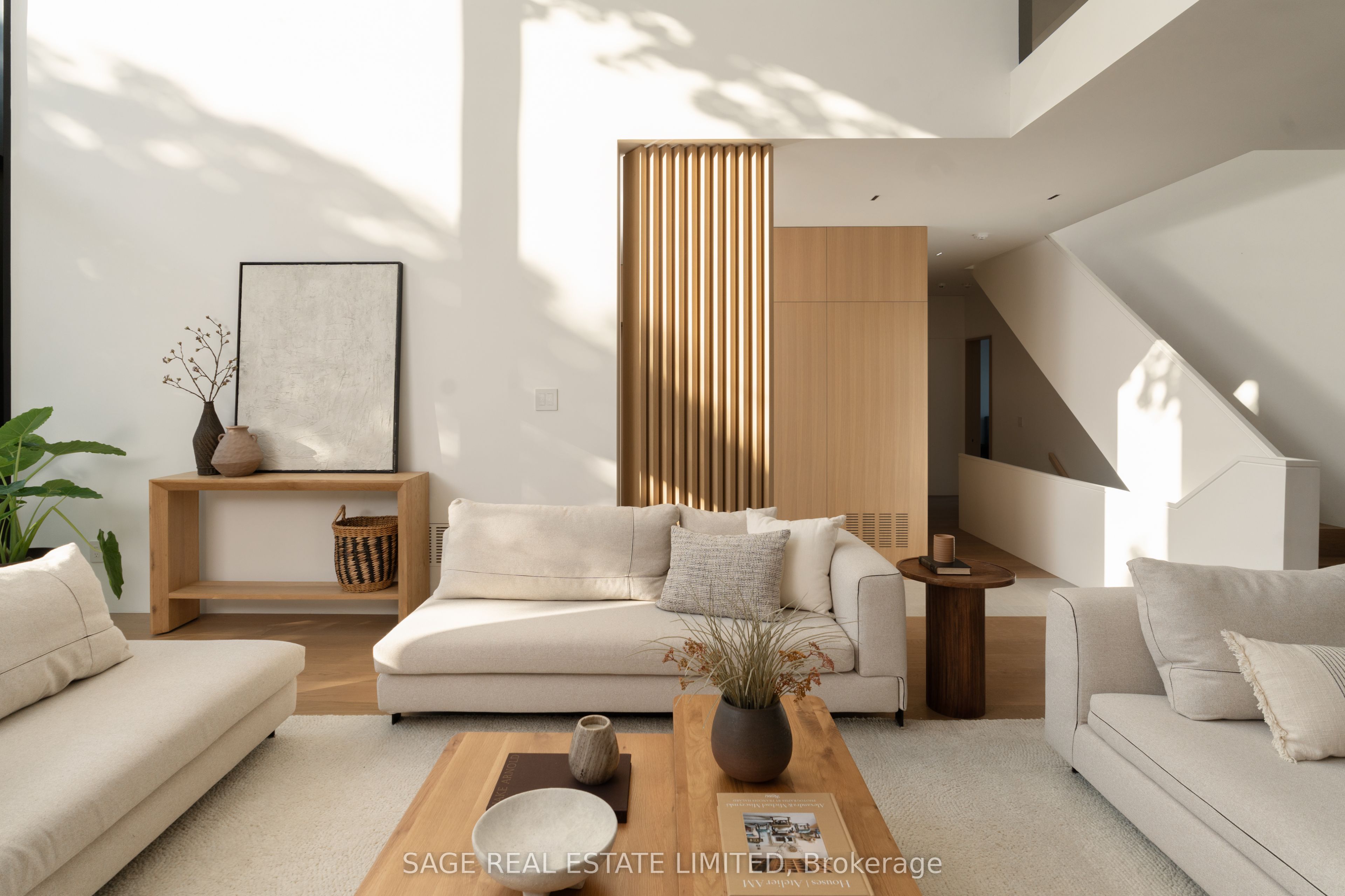 MLS #W12430060 image #8