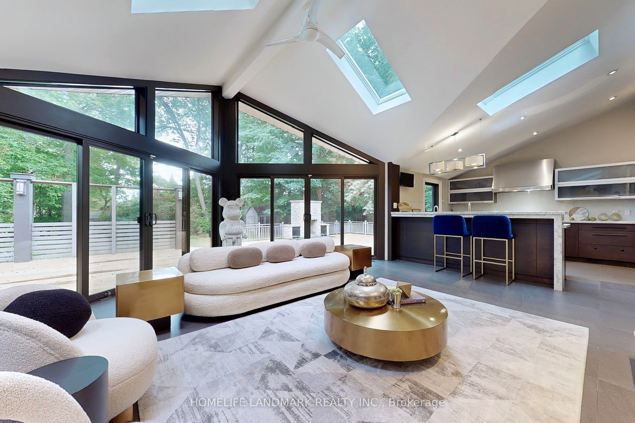 MLS #W12432476 image #11