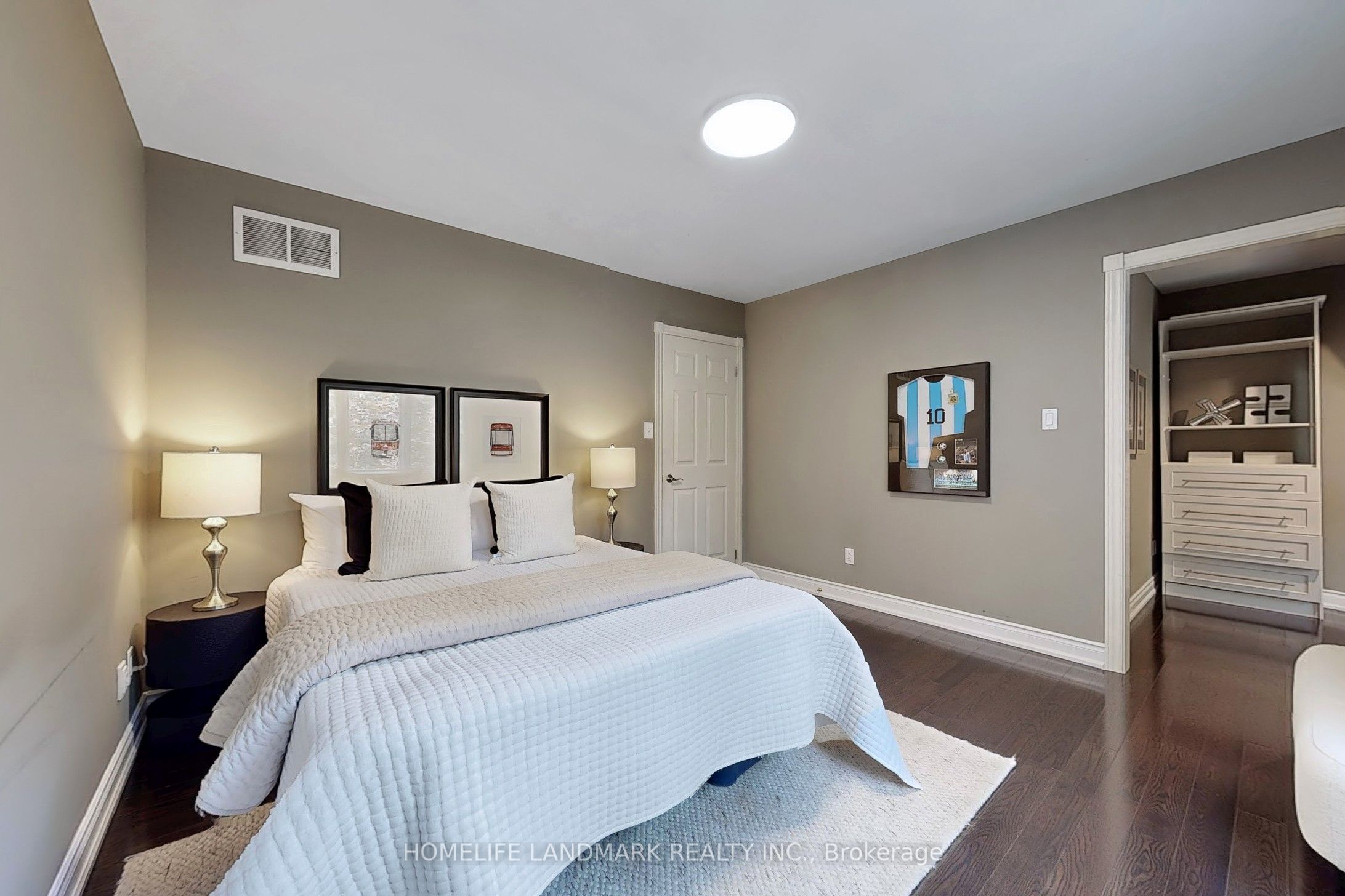 MLS #W12432476 image #39