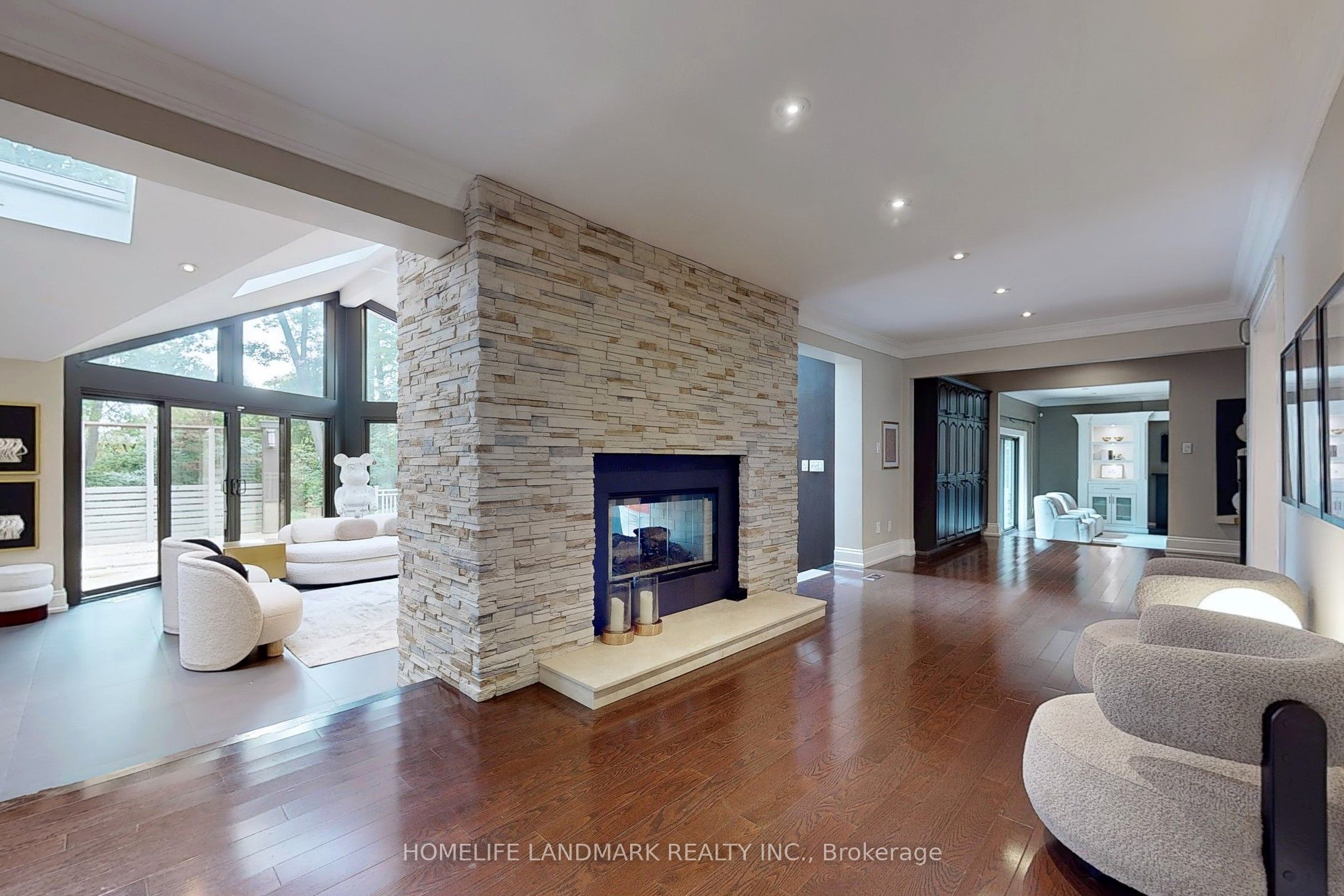 MLS #W12432476 image #4