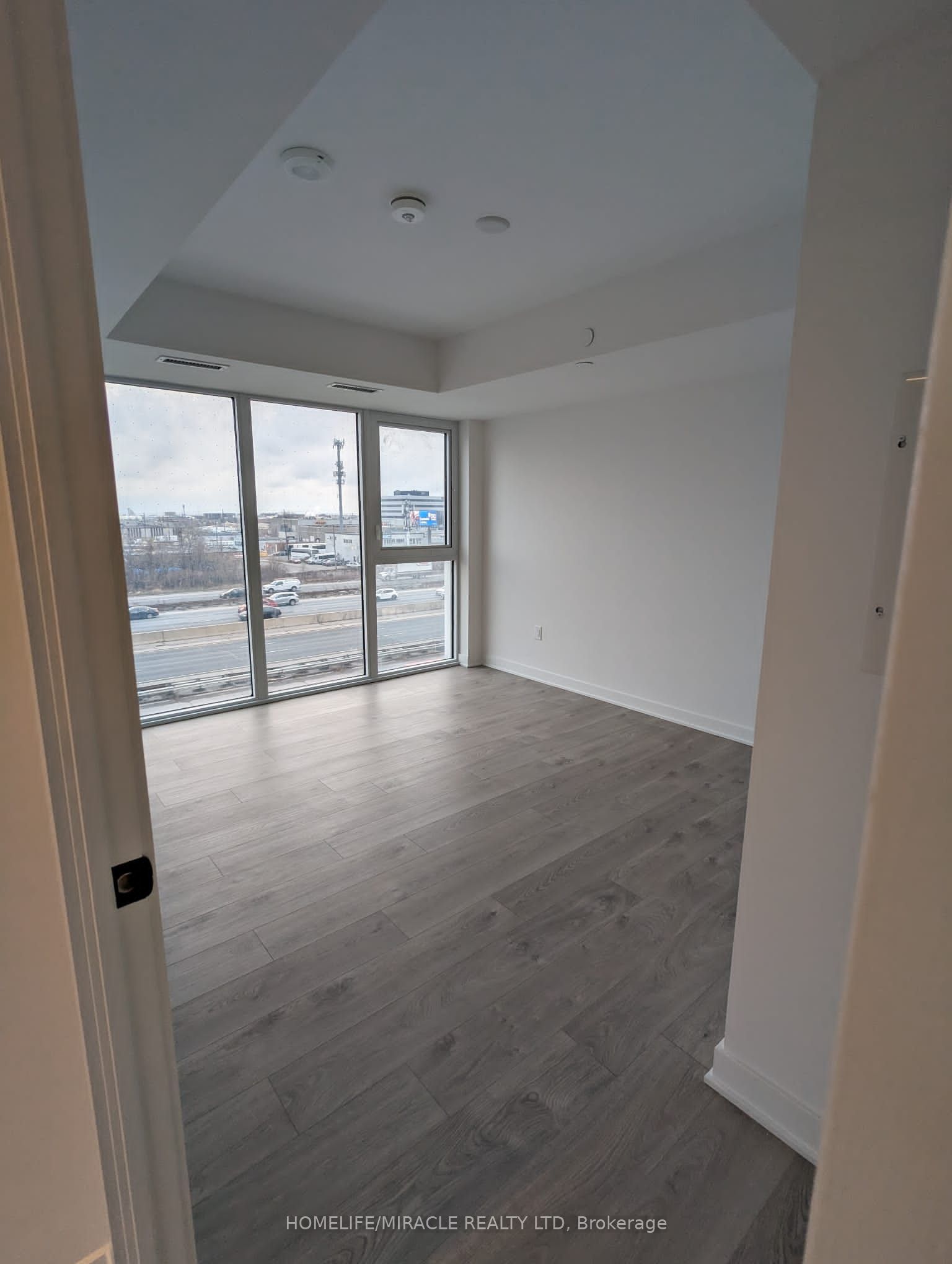 MLS #W12434799 image #18