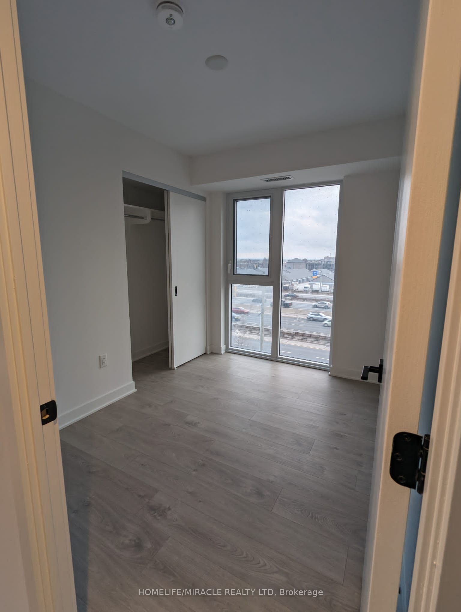 MLS #W12434799 image #22