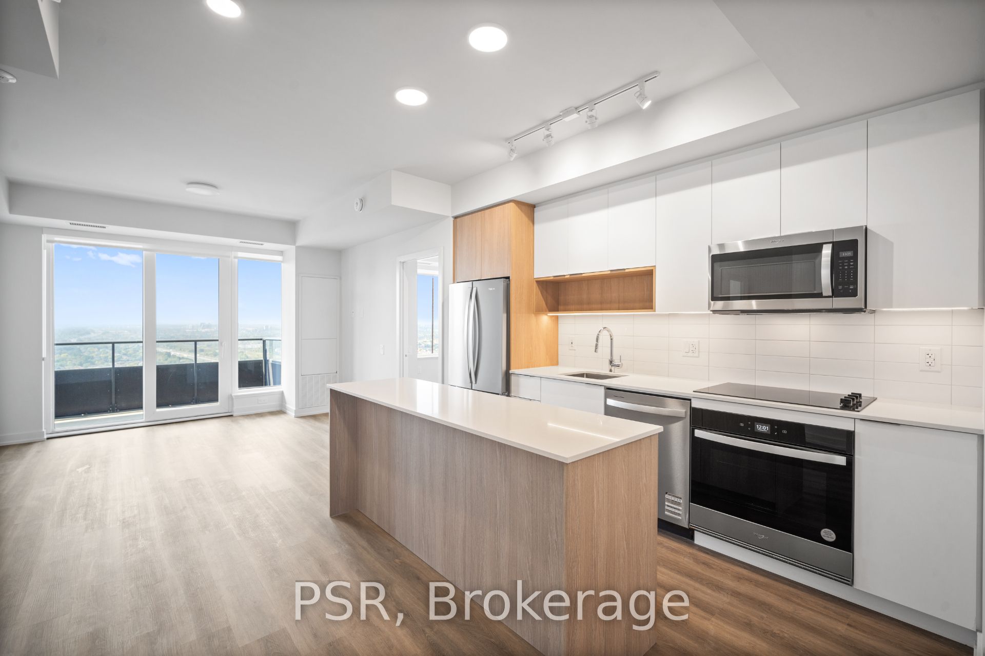 MLS #W12435439 image #1