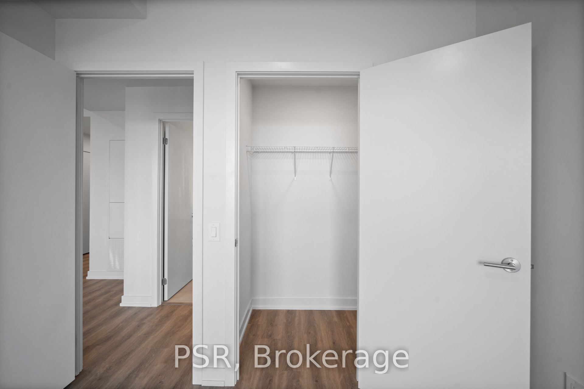 MLS #W12435439 image #14