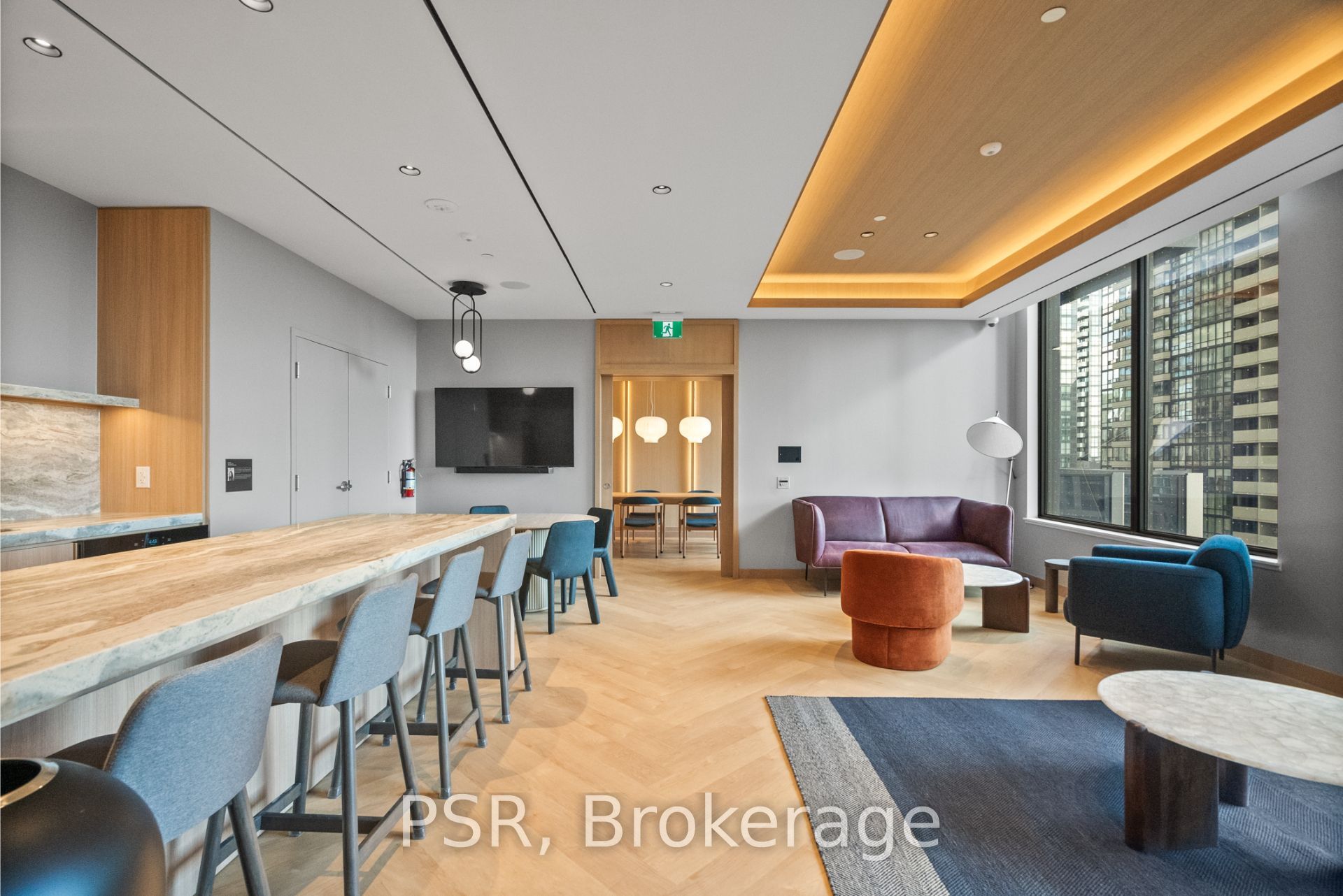 MLS #W12435439 image #27