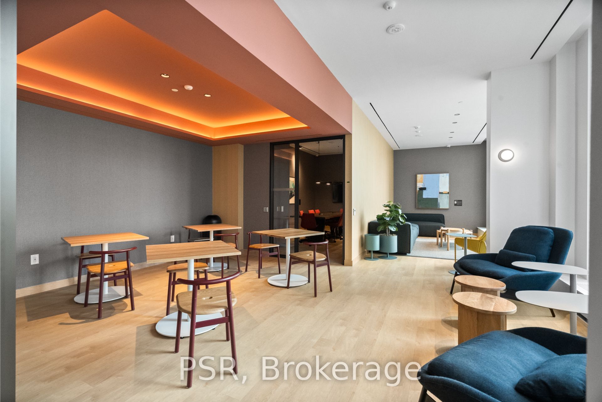 MLS #W12435439 image #31