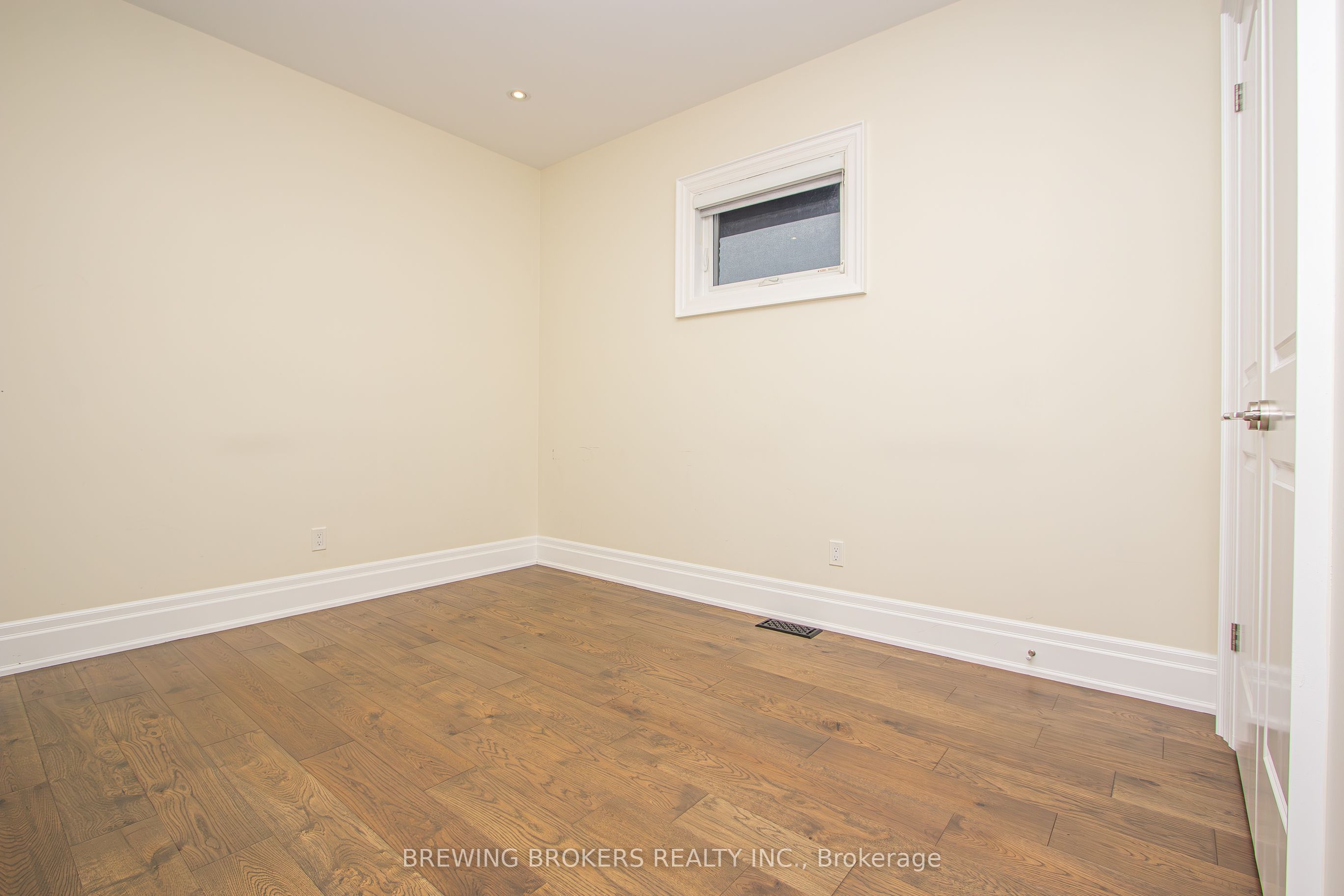 MLS #W12432669 image #33