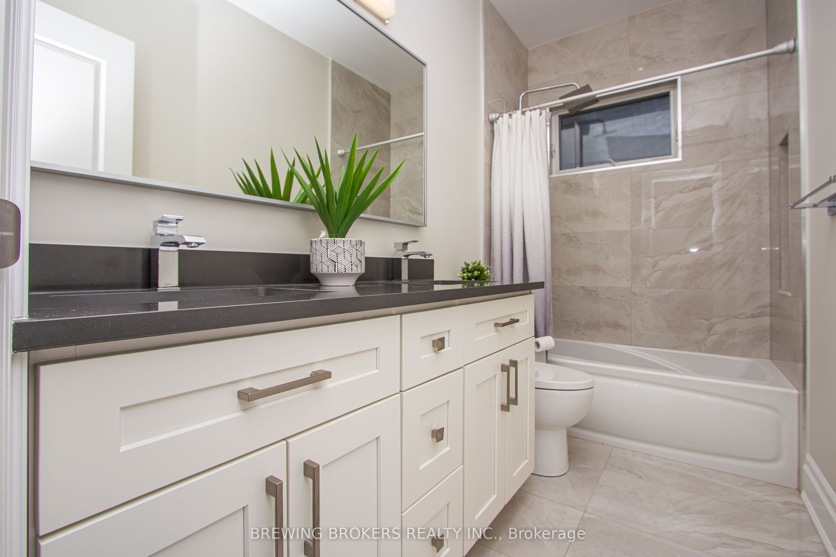 MLS #W12432669 image #37