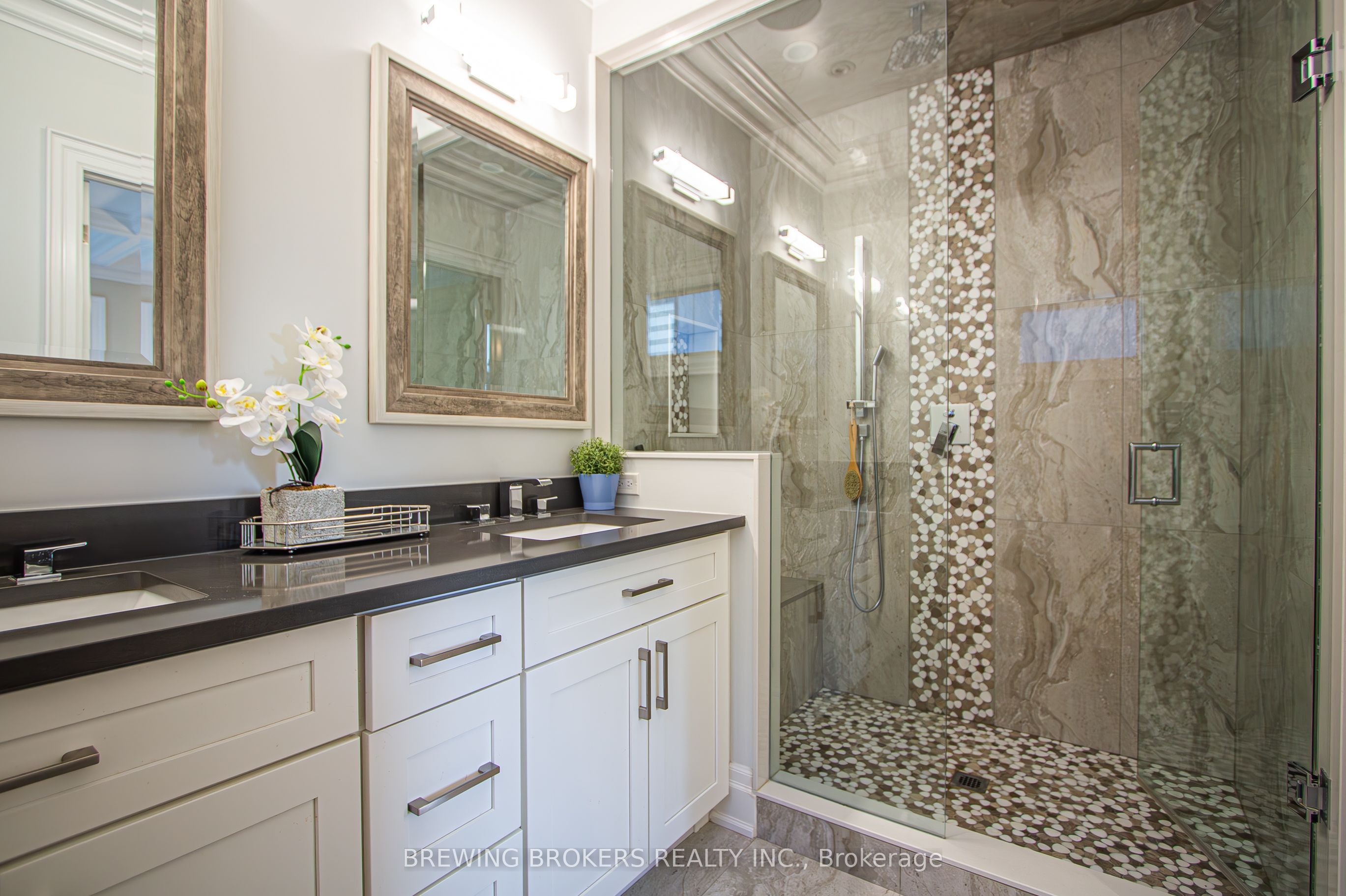 MLS #W12432669 image #48