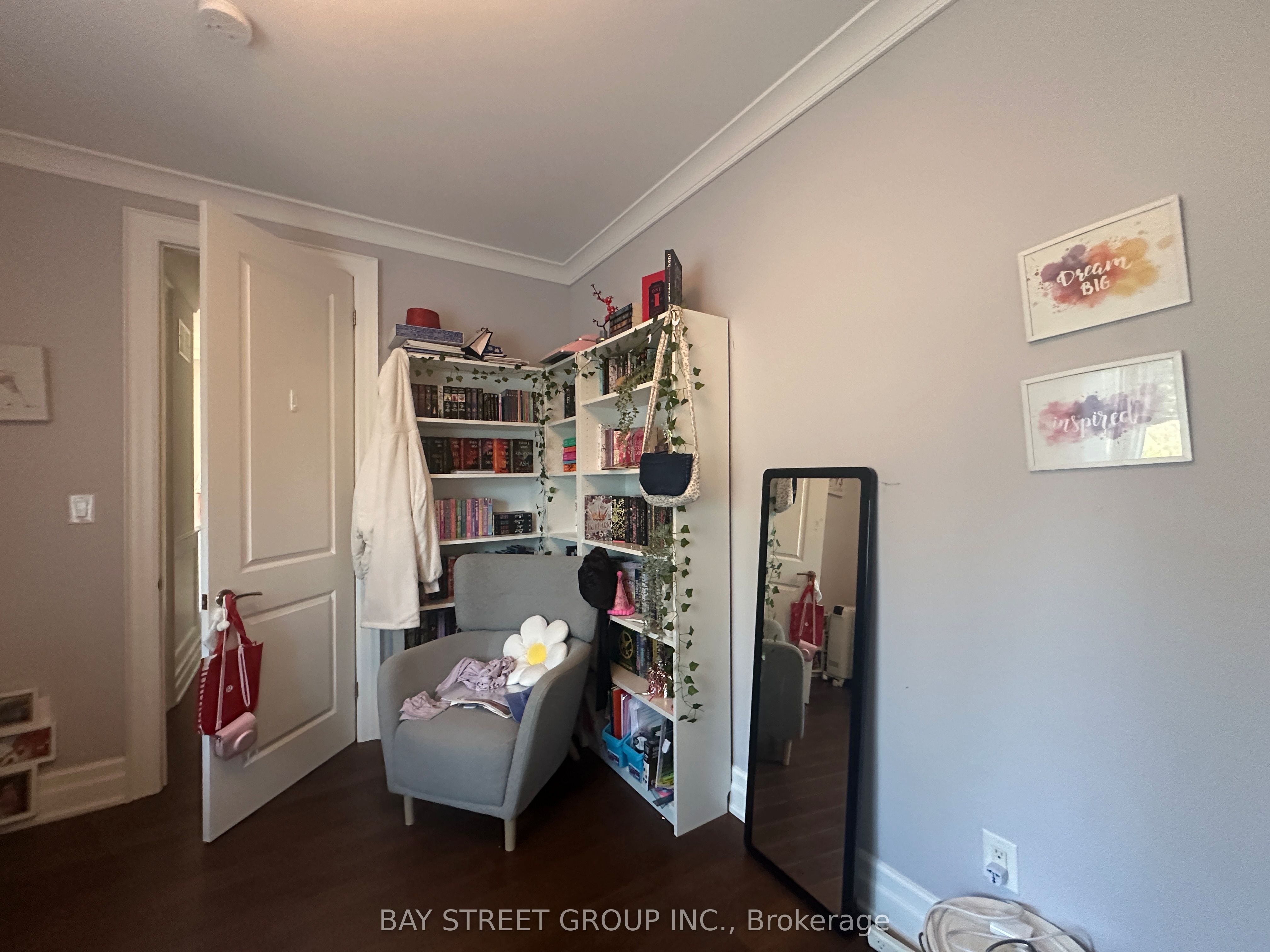 MLS #W12437790 image #17