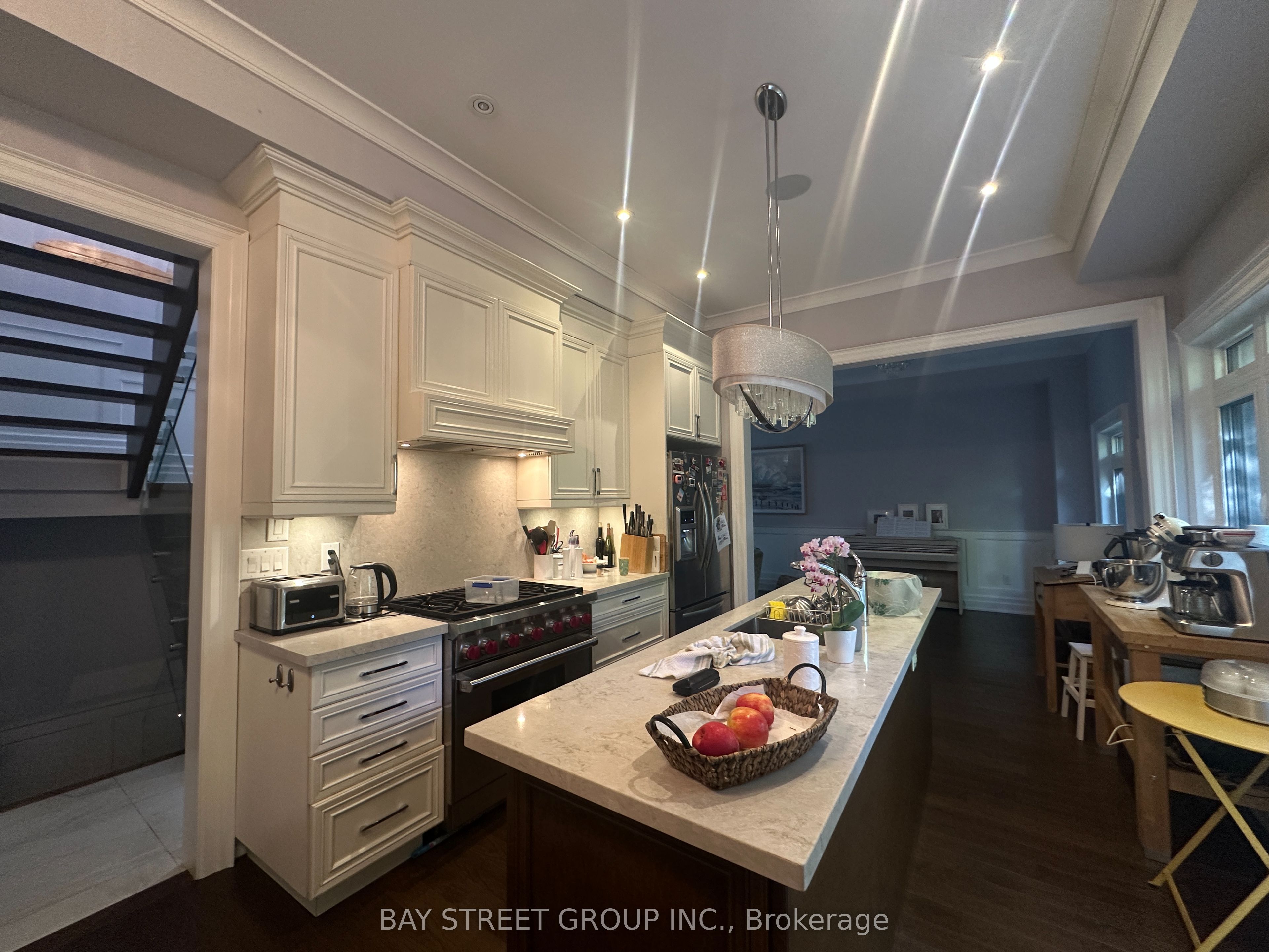 MLS #W12437790 image #2