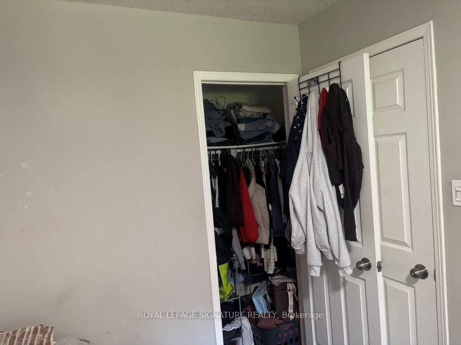 MLS #W12438256 image #11